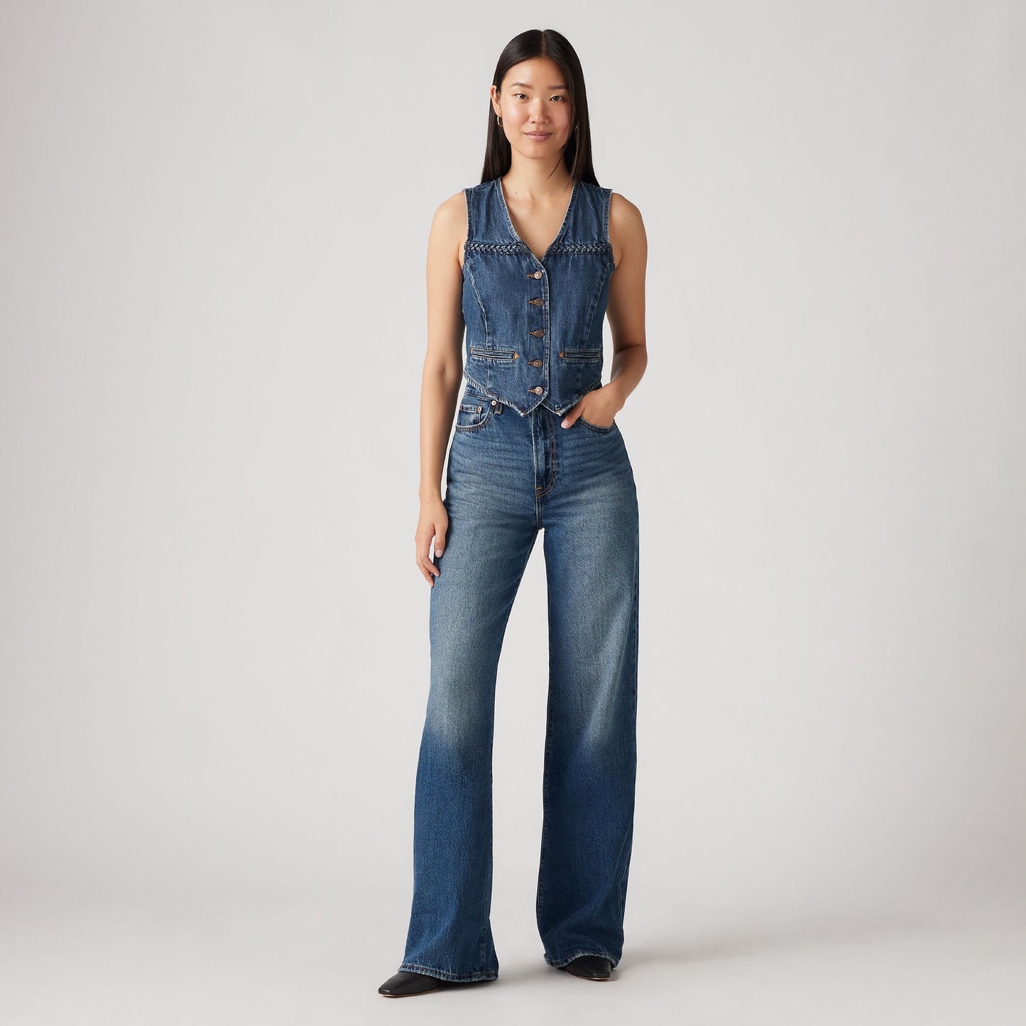 Levi’s® Women’s Ribcage Wide Leg Jeans