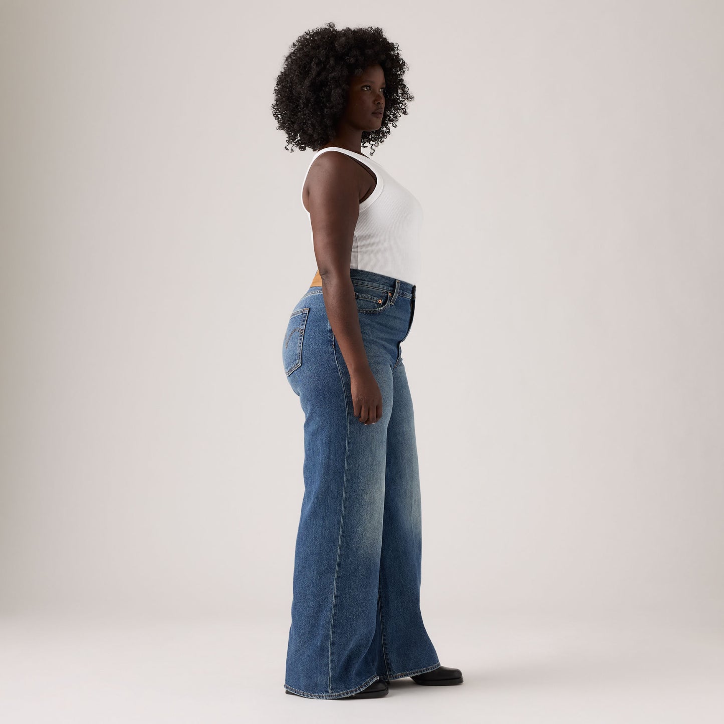 Levi’s® Women’s Ribcage Wide Leg Jeans