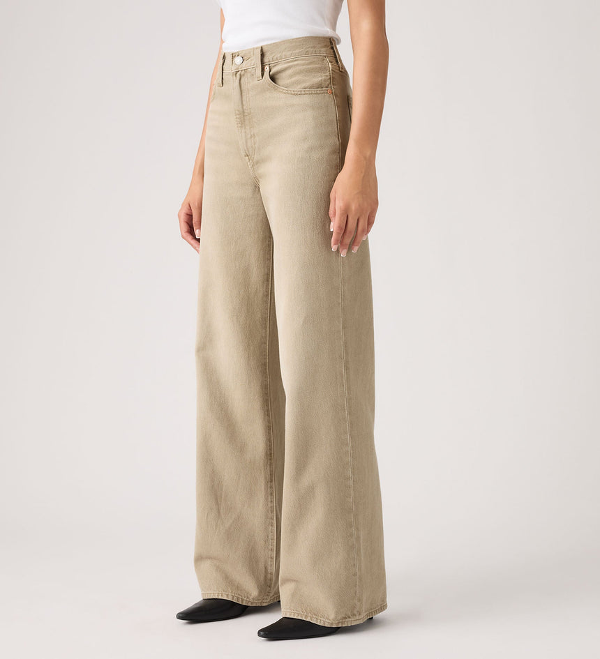 Main 5 - Levi's® Women's Ribcage Wide-Leg Jeans - A60810075