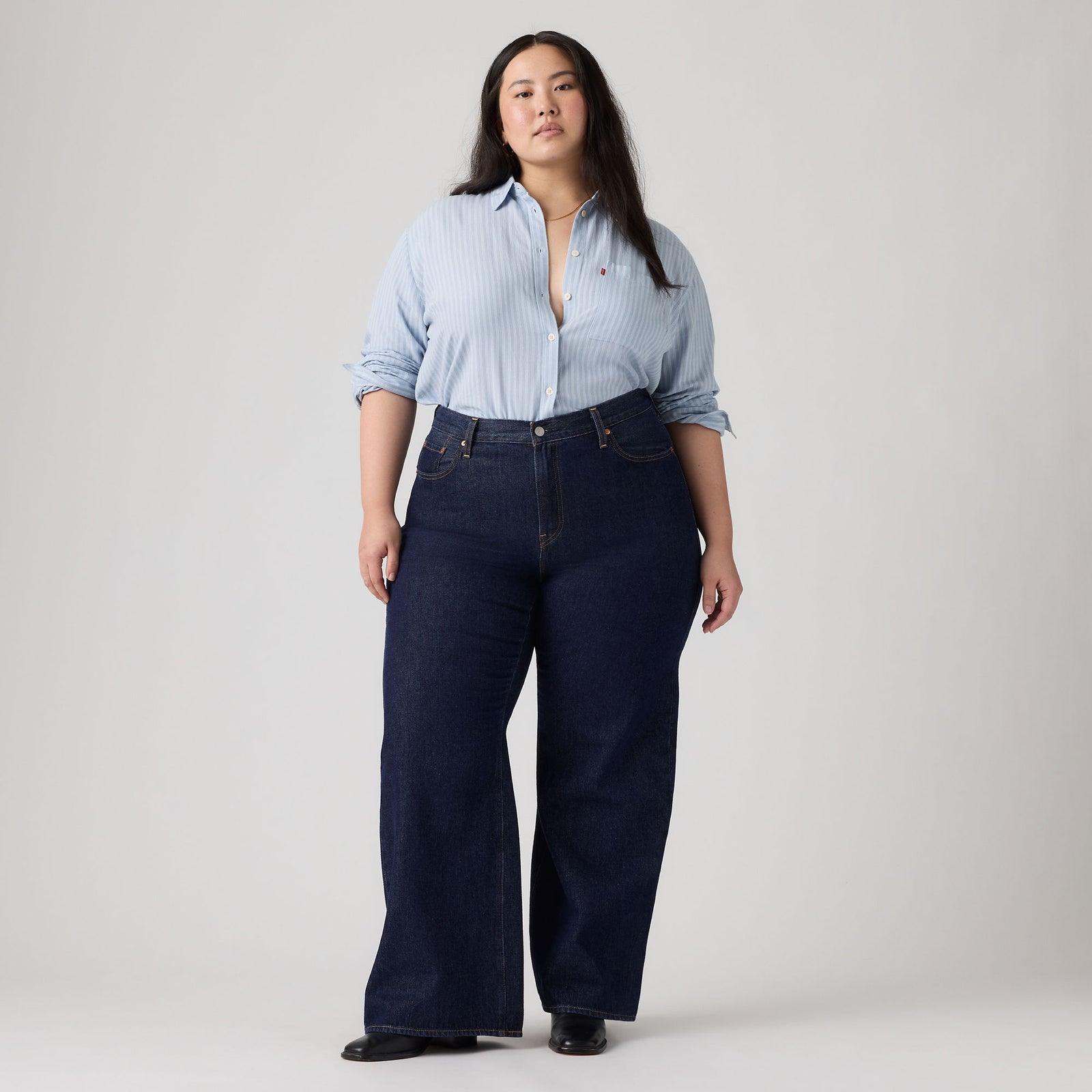 Main 1 - Levi's® Women's Ribcage Wide-Leg Jeans (Plus Size) - A62280002