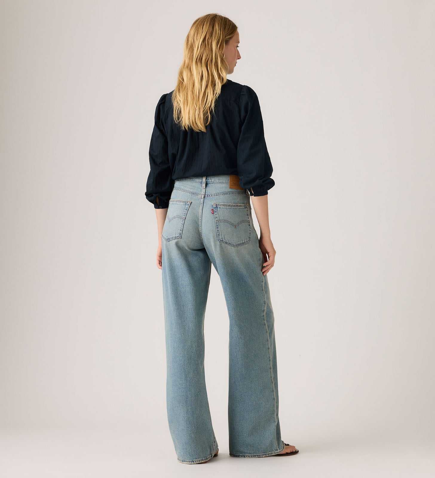 Main 2 - Levi's® Women's XL Straight Jeans - A87010042