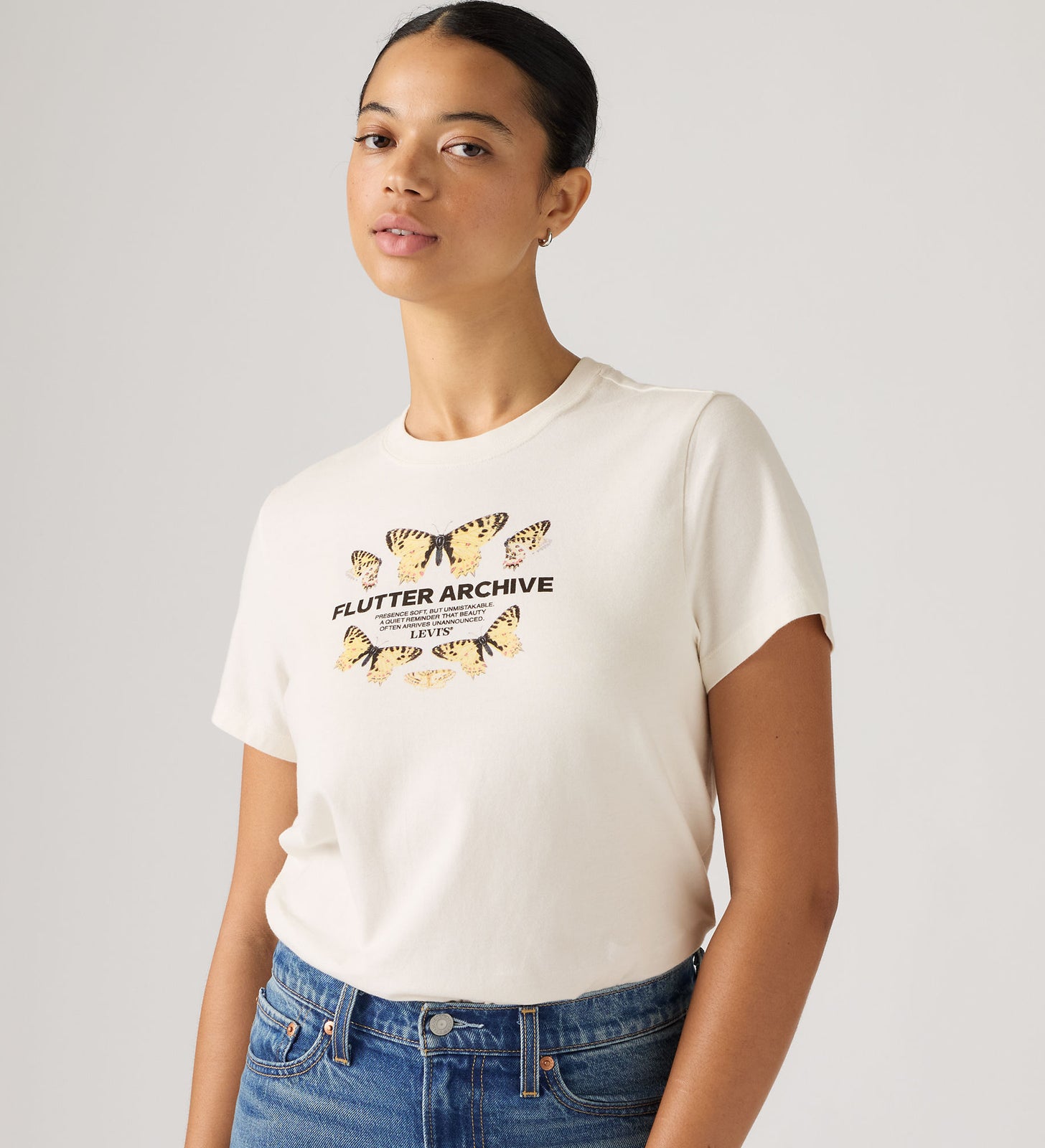 Main 1 - Levi's® Women's Graphic Favorite Tee - 005GV0061