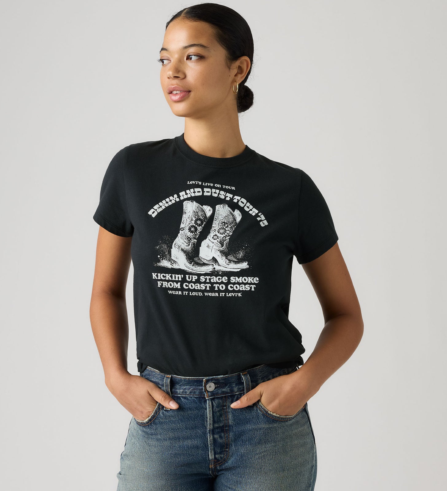 Main 1 - Levi's® Women's Graphic Favorite Tee - 005GV0084