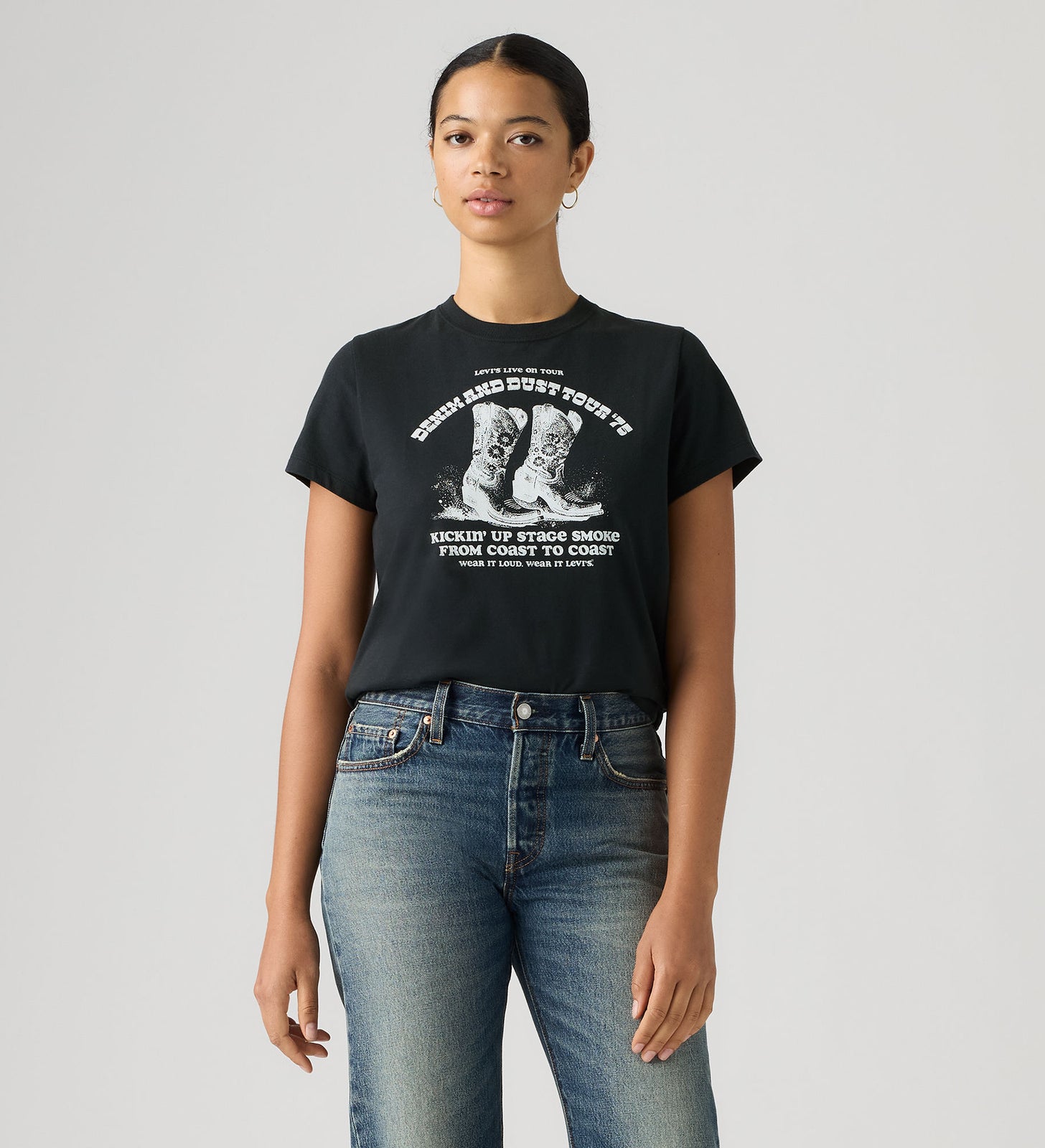 Main 2 - Levi's® Women's Graphic Favorite Tee - 005GV0084