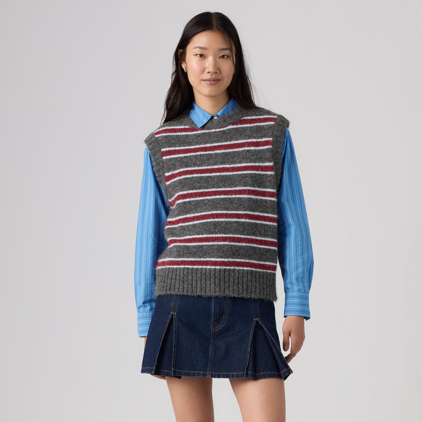 Main 2 - Levi's® Women's Alice Sweater Vest - 008S50000