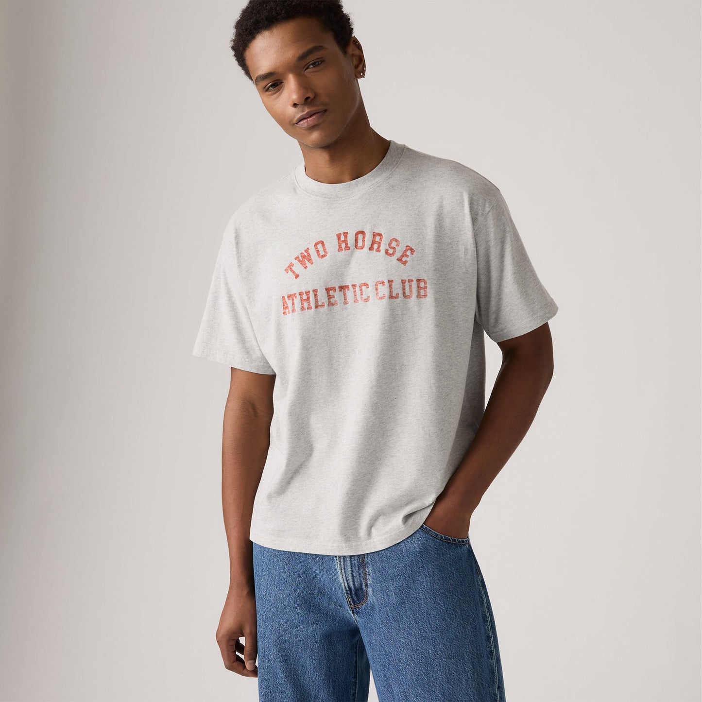 Levi's® Men's Graphic Cropped Tee