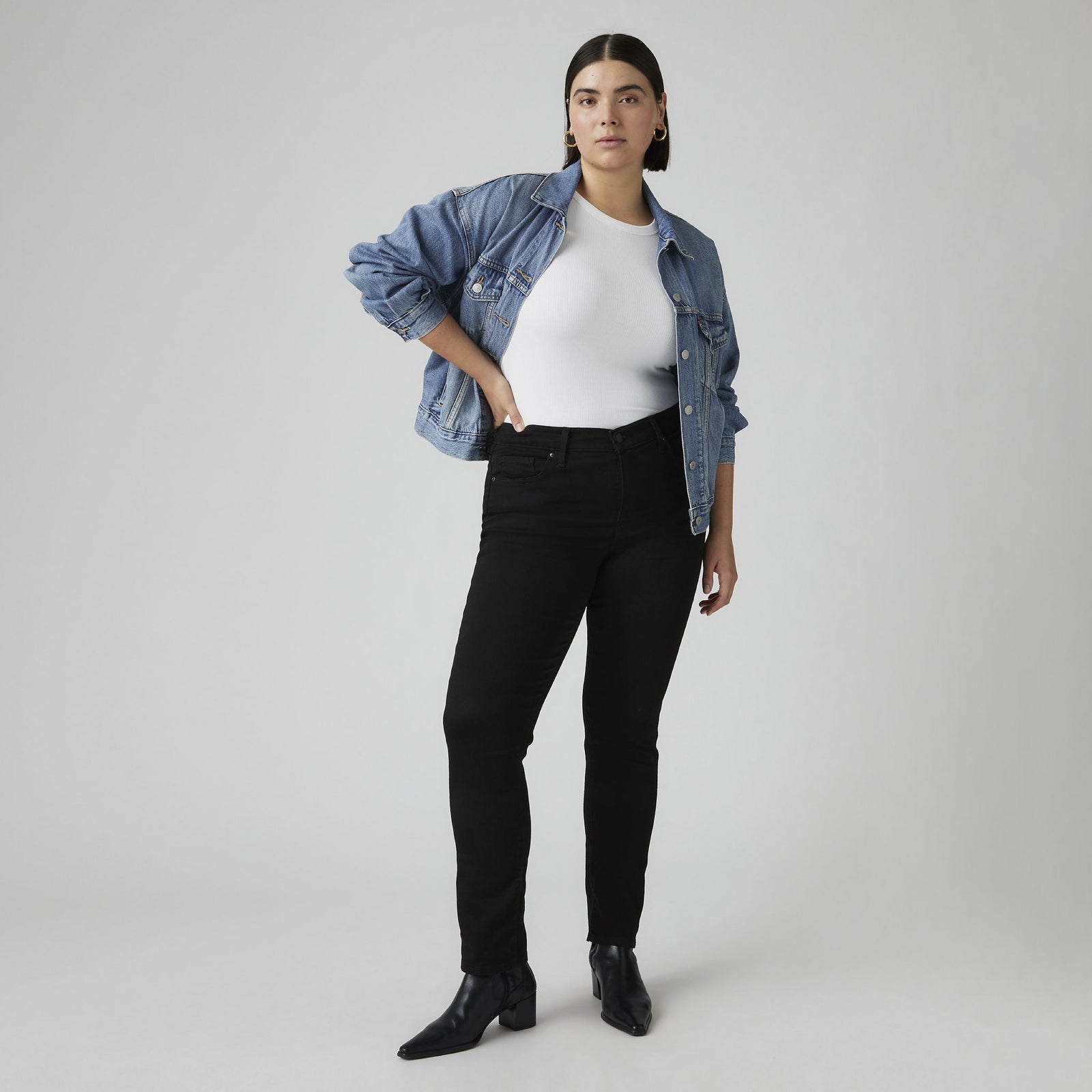 Main 12 - Levi’s® Women's 312 Shaping Slim Jeans - 196270000