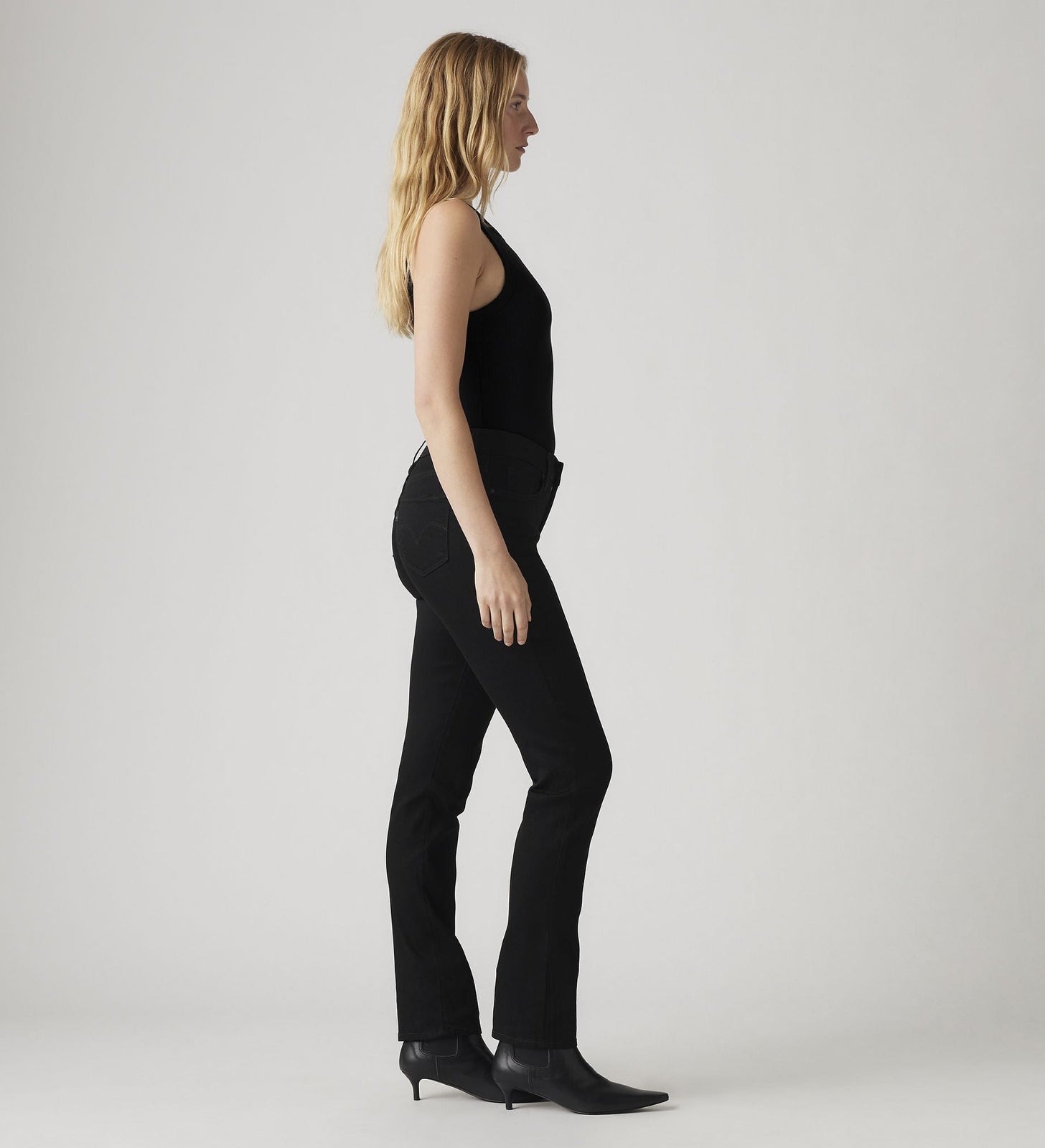 Main 5 - Levi’s® Women's 312 Shaping Slim Jeans - 196270000