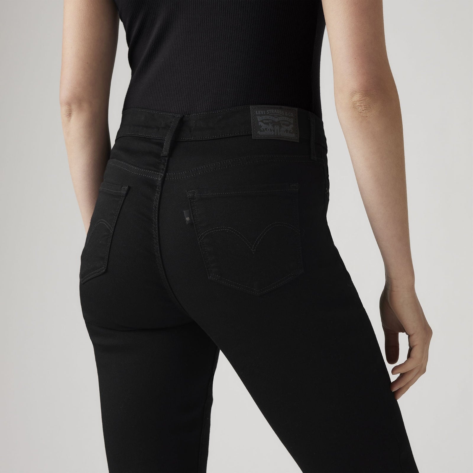 Main 7 - Levi’s® Women's 312 Shaping Slim Jeans - 196270000
