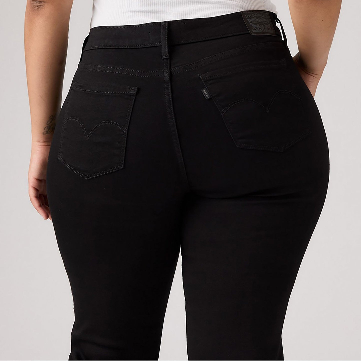 Levi's® Women's 314 Shaping Straight Jeans