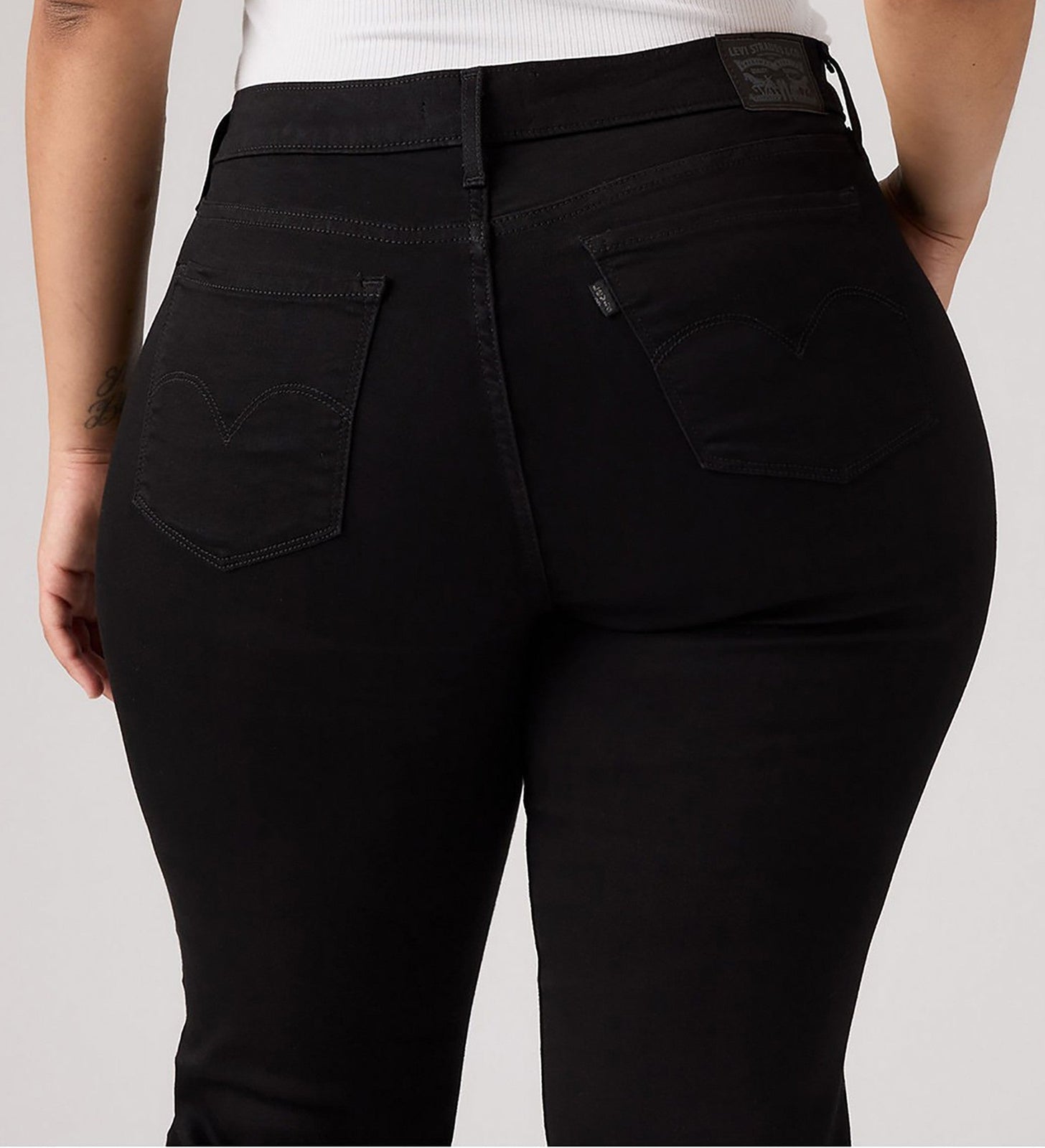 Main 17 - Levi's® Women's 314 Shaping Straight Jeans - 196310000