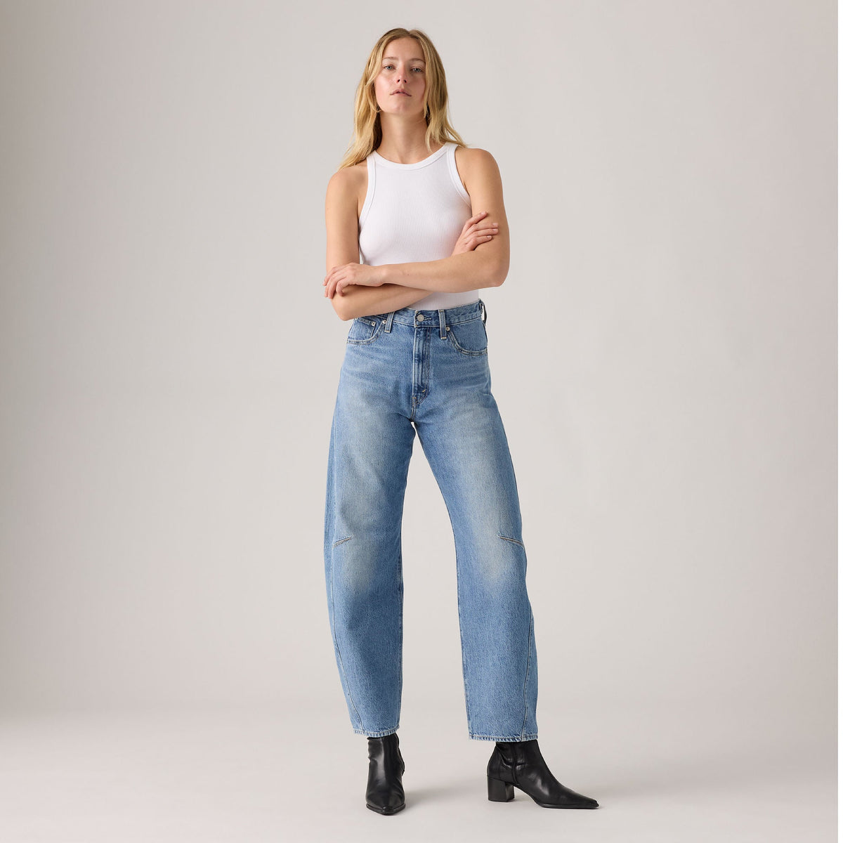 Levi's® Women's Cinch Barrel Jeans