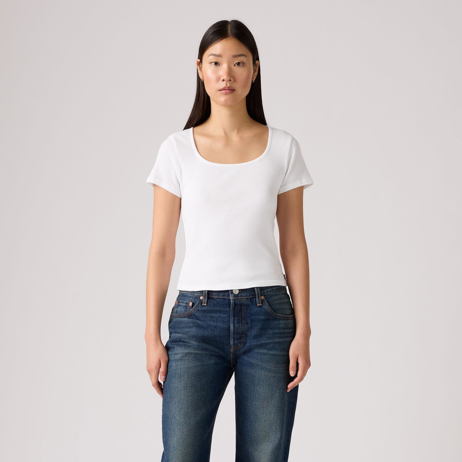 Main 1 - Levi's® Women's Essential Square Neck Tee SCL - 