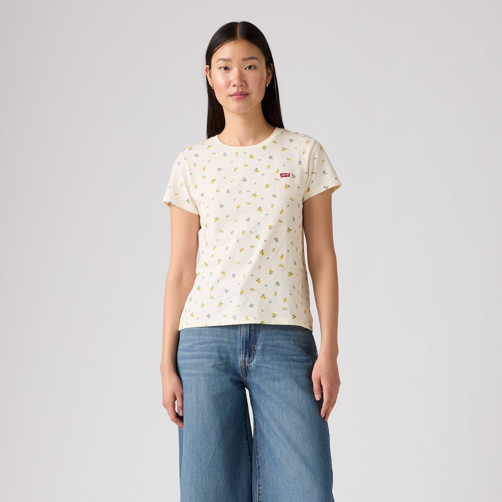 Main 4 - Levi's® Women's Perfect T-Shirt SCL - 