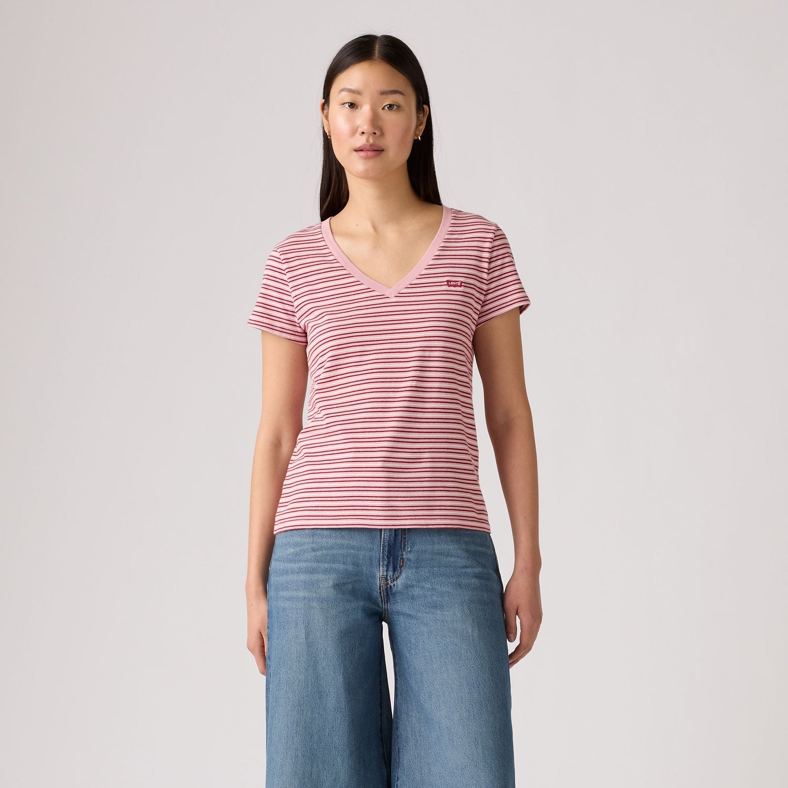 Main 1 - Levi's® Women's Perfect V-Neck T-Shirt SCL - 