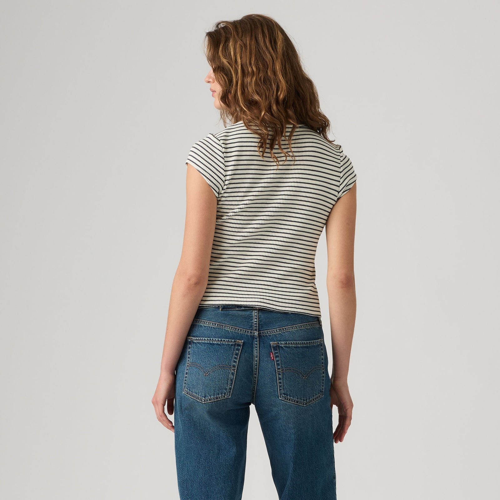 Main 2 - Levi's® Dry Goods Women's Waffle Cap Tee - 003PW0009
