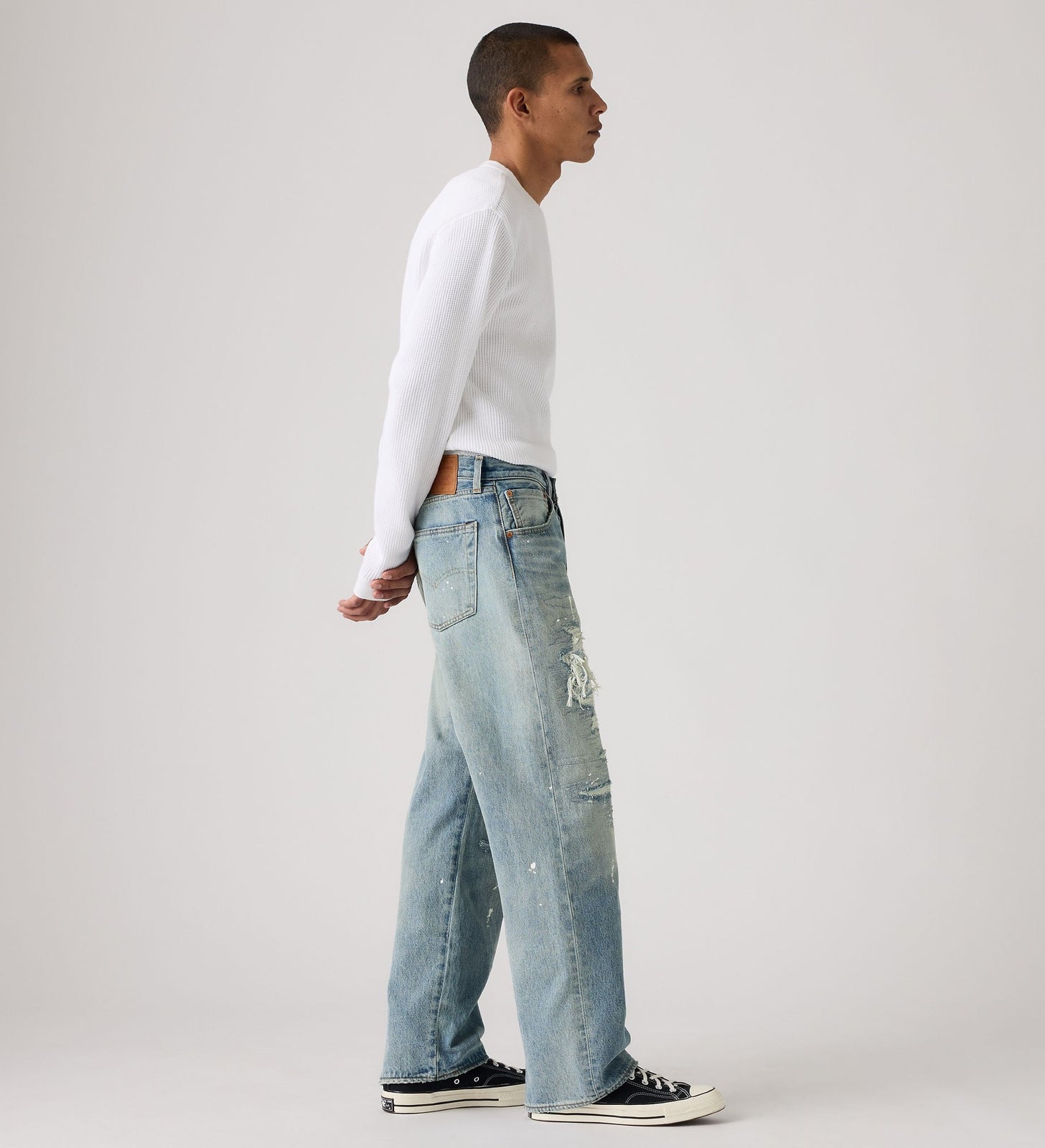 Main 4 - Levi's® Men's 501® Loose Jeans - 0057U0020