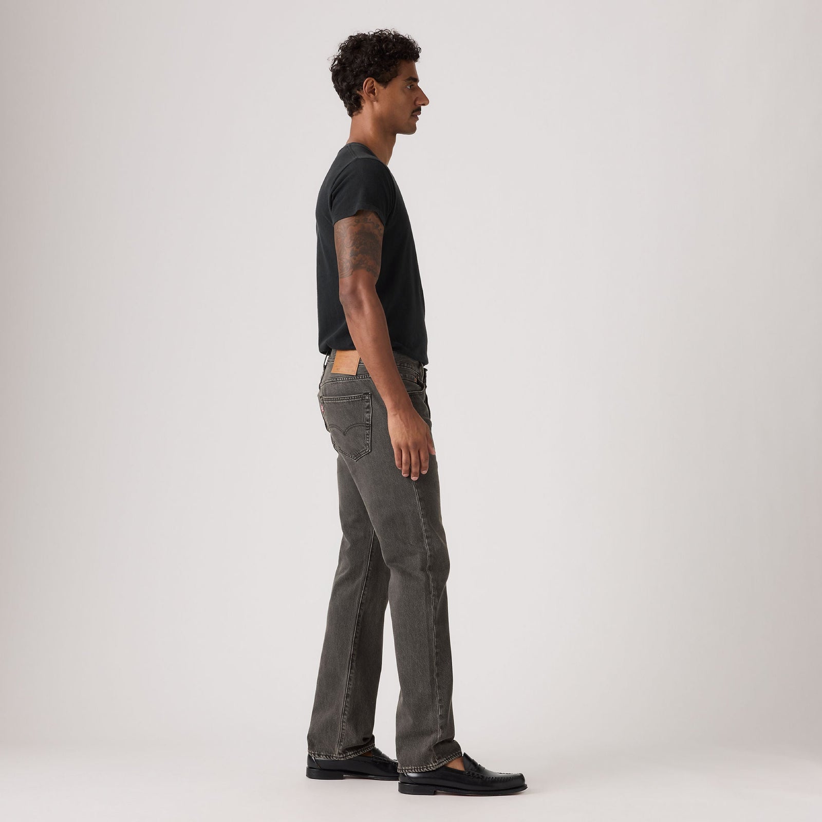 Main 3 - Levi's® Men's 501® Original Jeans - 005013783