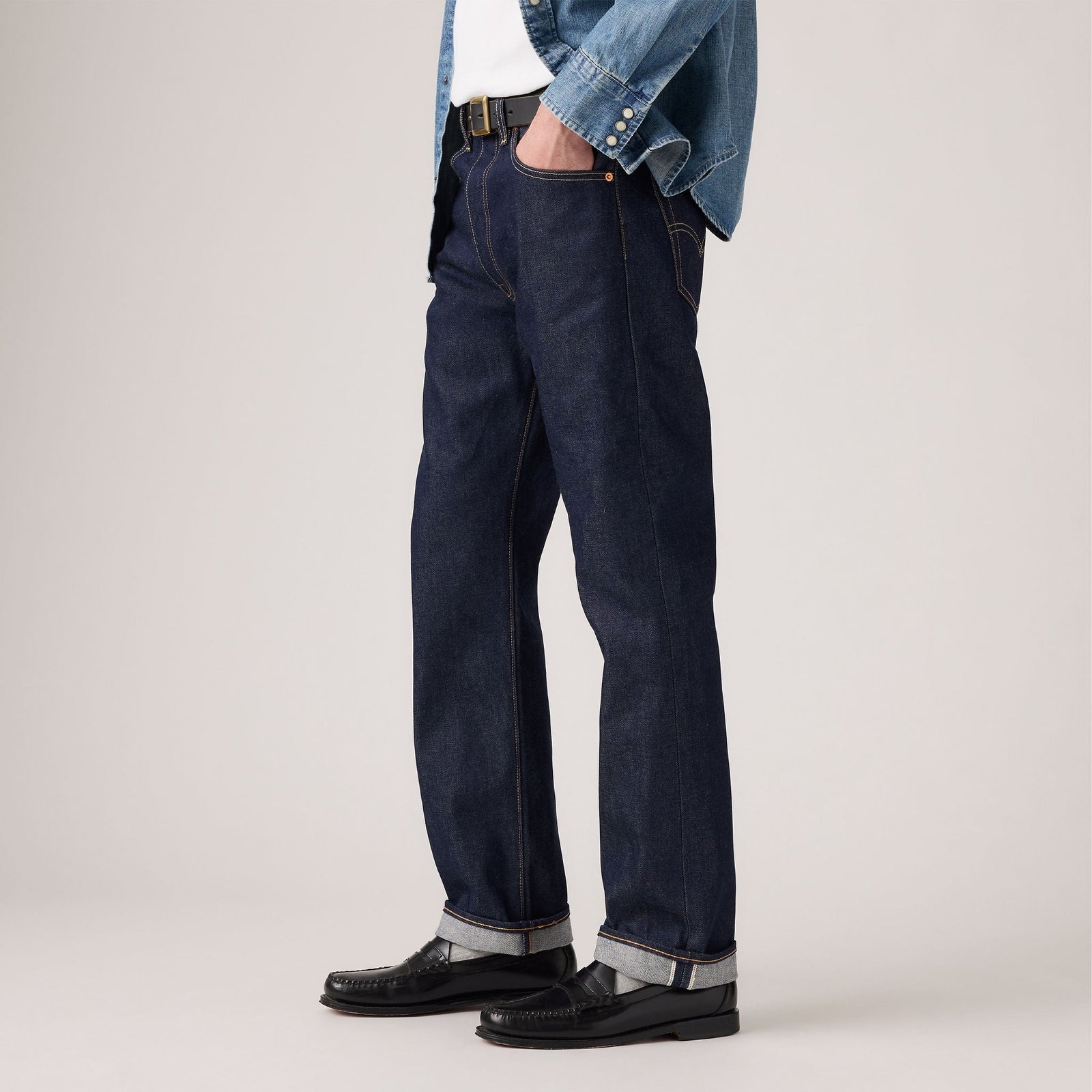 Main 5 - Levi's® Men's 501® Original Shrink-to-Fit™ Selvedge Jeans - 005013722