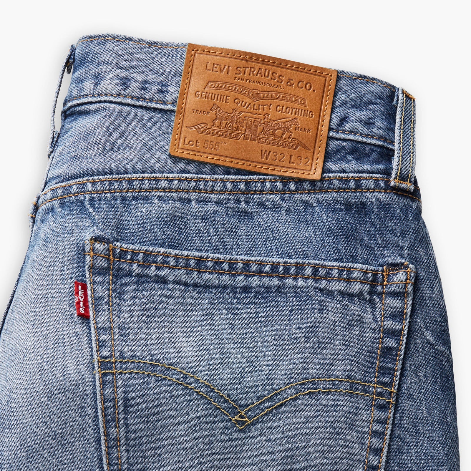 Main 8 - Levi's® Men's 555™ Relaxed Straight Jeans - 000LO0004