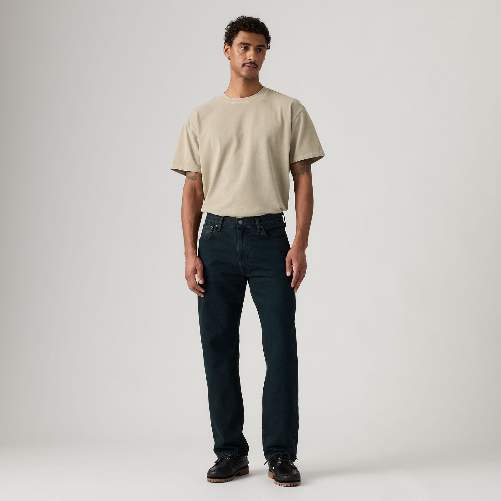 Main 3 - Levi's® Men's 555™ Relaxed Straight Jeans - 000LO0064