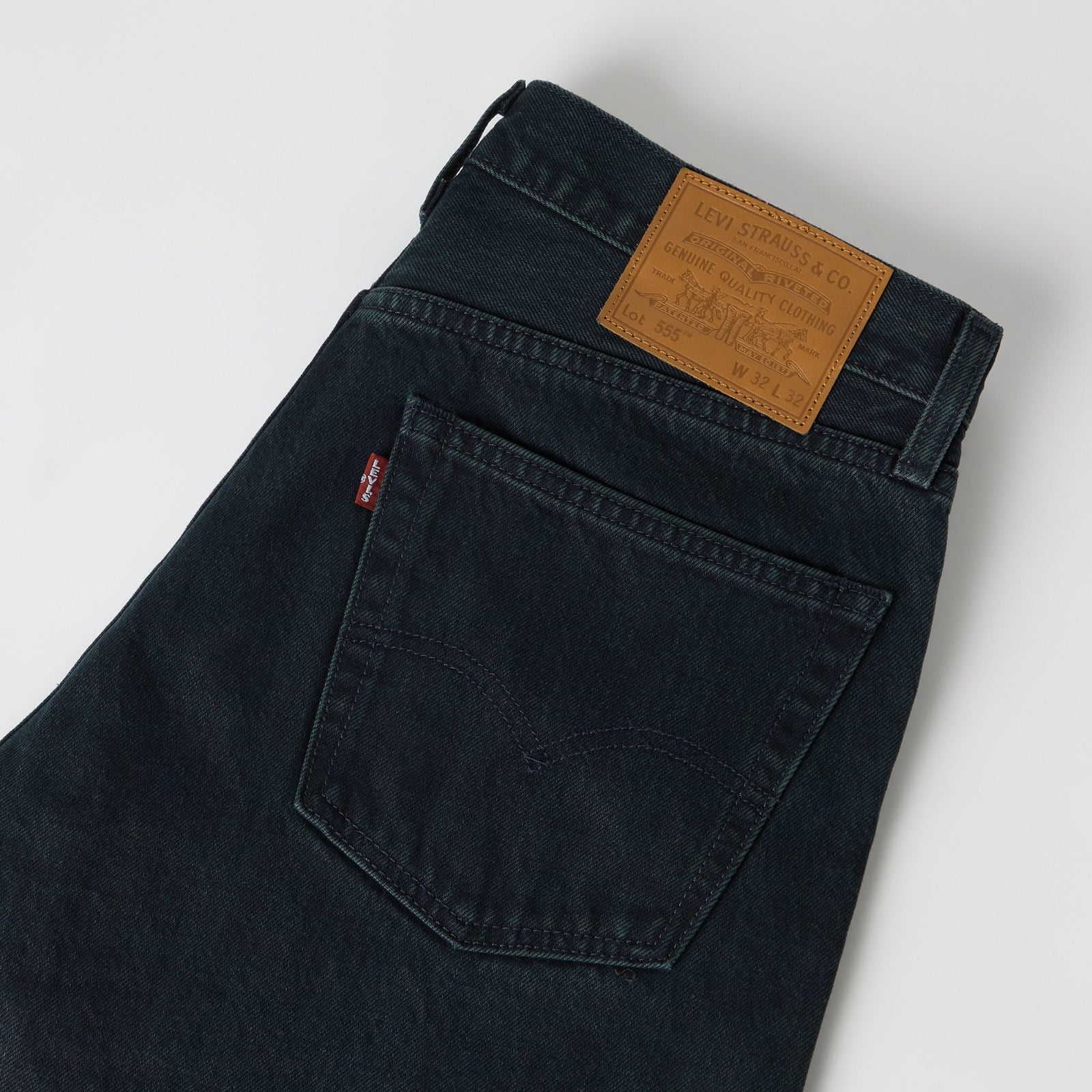 Main 7 - Levi's® Men's 555™ Relaxed Straight Jeans - 000LO0064