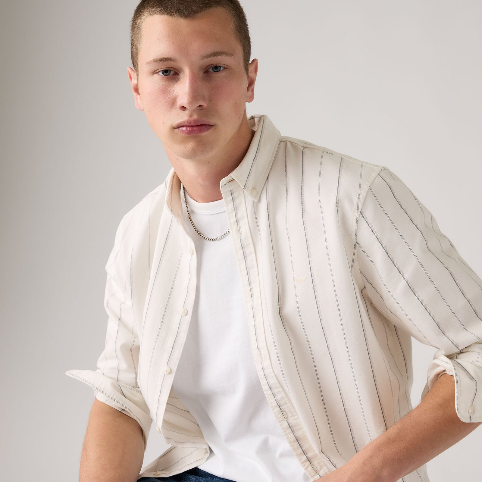 Main 5 - Levi's® Men's Authentic Button-Up Shirt - A72100075