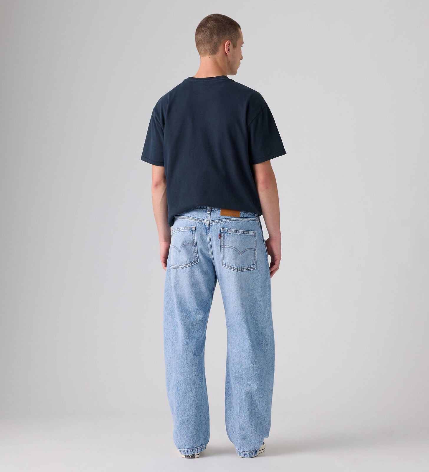 Main 2 - Levi's® Men's Baggy Barrel Jeans - 0057O0009