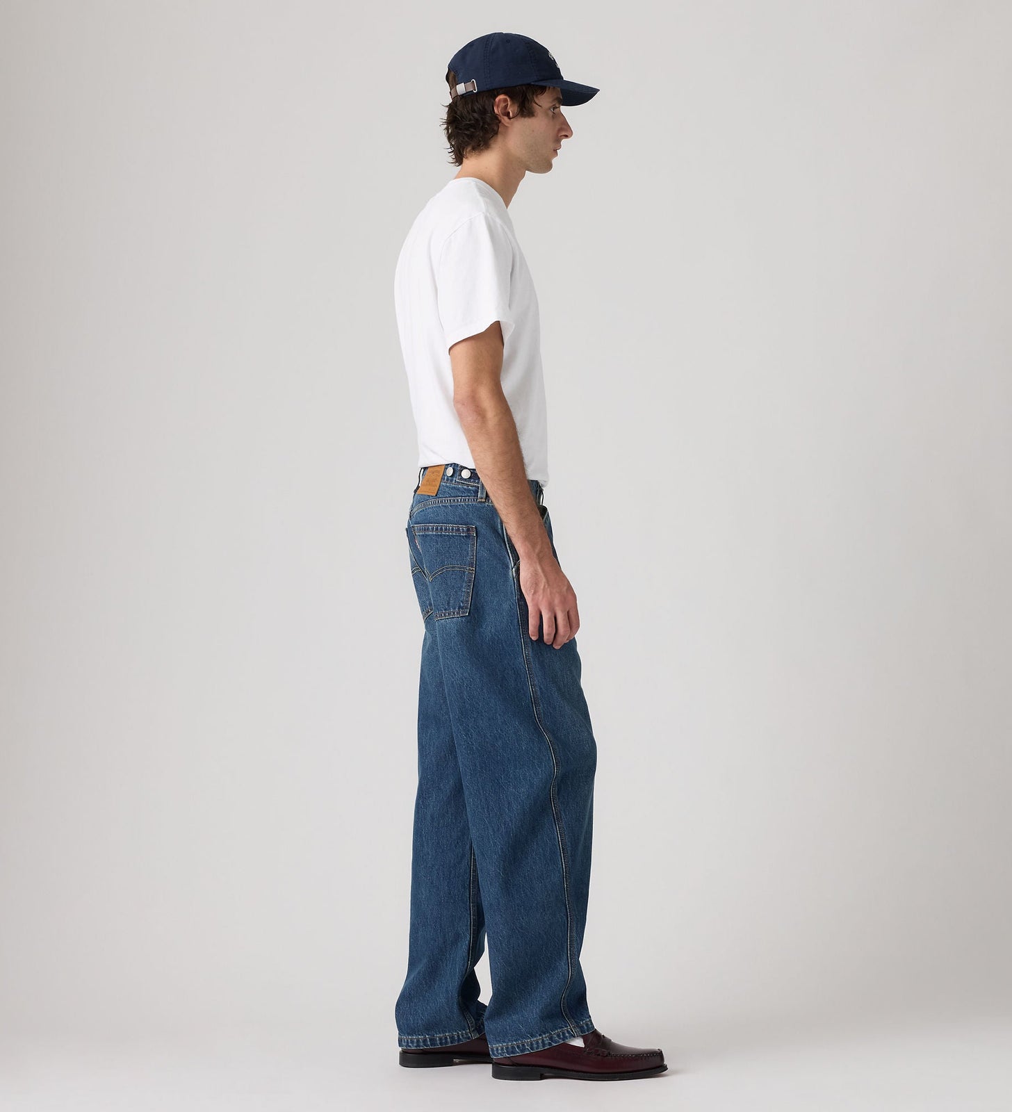 Main 3 - Levi's® Men's Baggy Barrel Jeans - 0057O0001