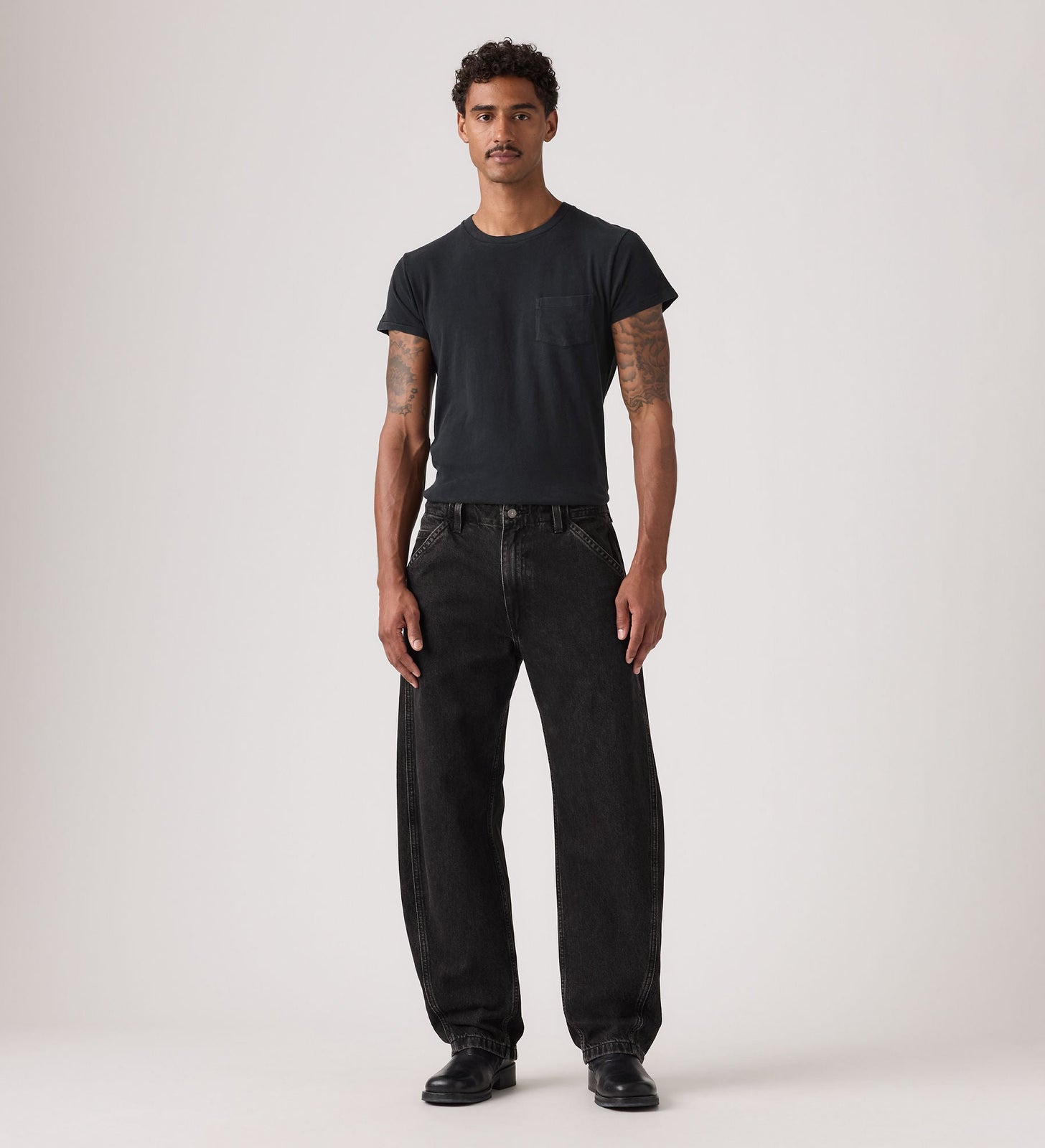 Main 1 - Levi's® Men's Baggy Barrel Jeans - 0057O0003