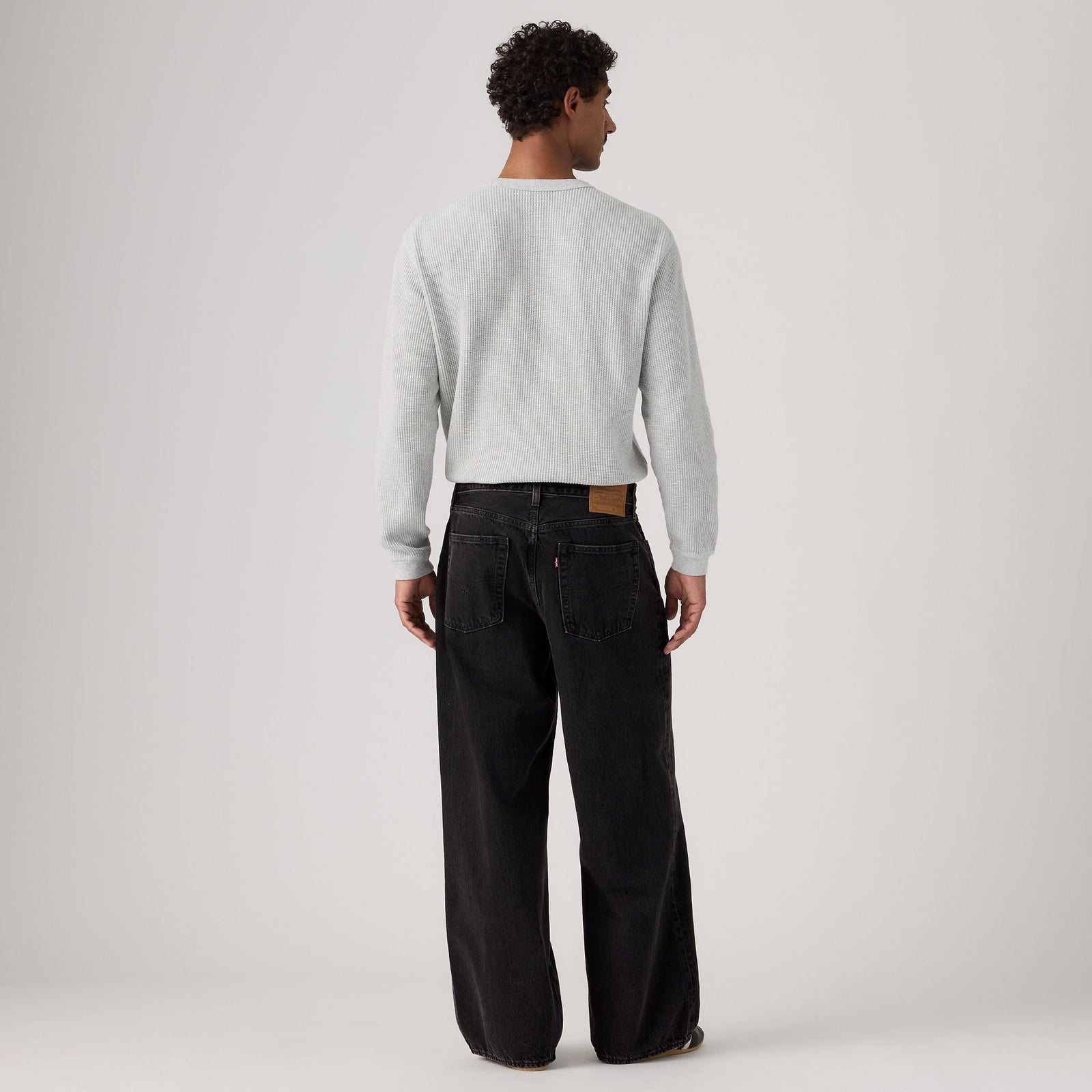 Main 2 - Levi's® Men's Baggy Wide-Leg Jeans - 0081B0000