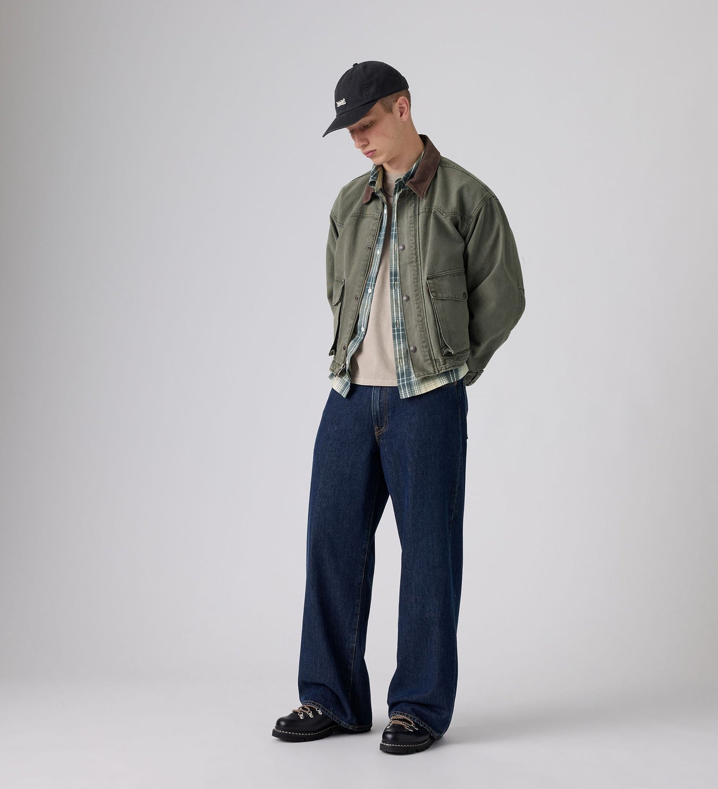 Main 1 - Levi's® Men's Baggy Wide-Leg Jeans - 0081B0001
