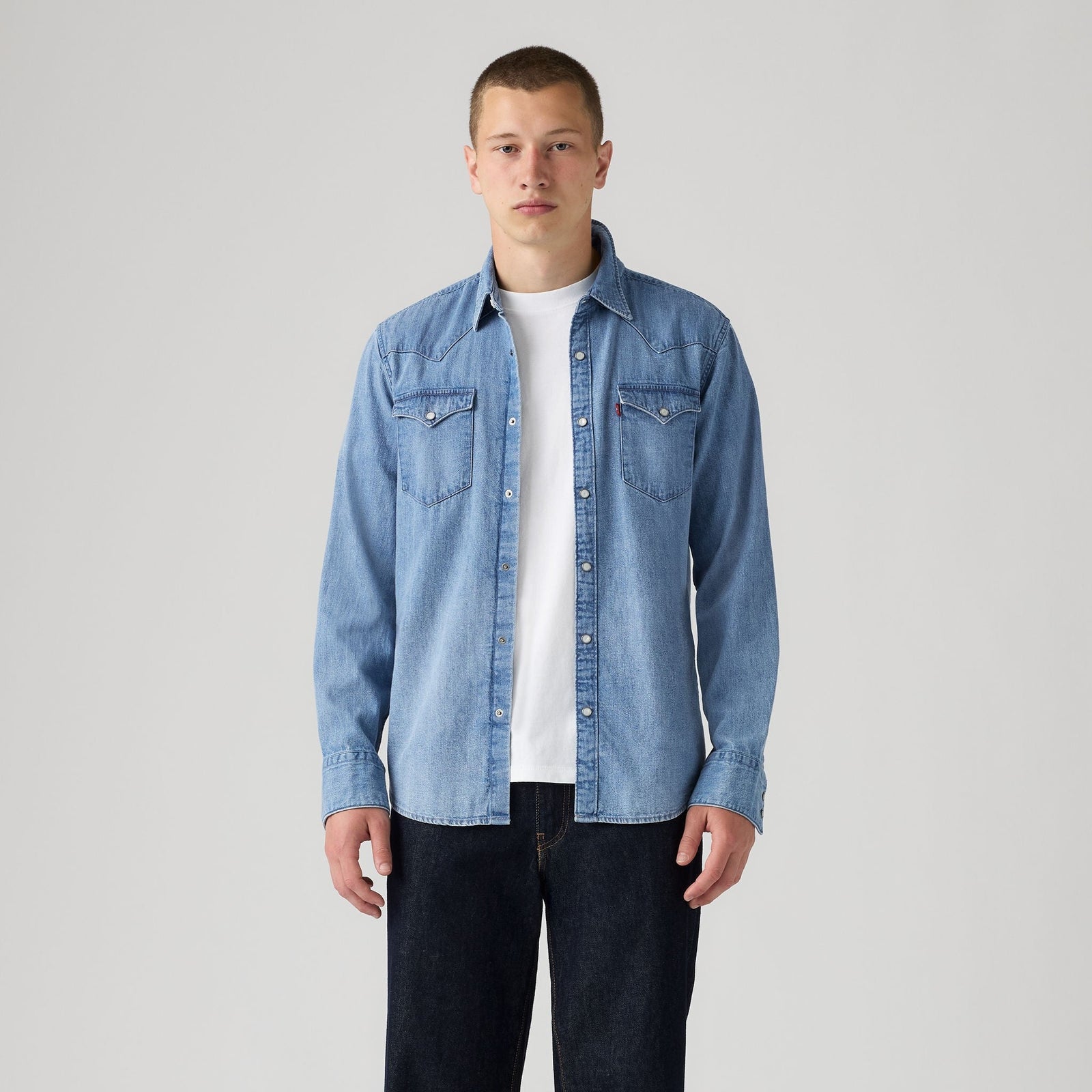 Main 3 - Levi's® Men's Barstow Standard Fit Western Shirt - 857440126