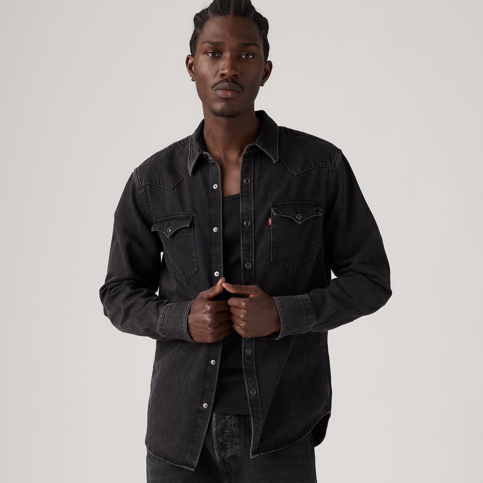 Main 1 - Levi's® Men's Barstow Standard Fit Western Shirt - 857440127