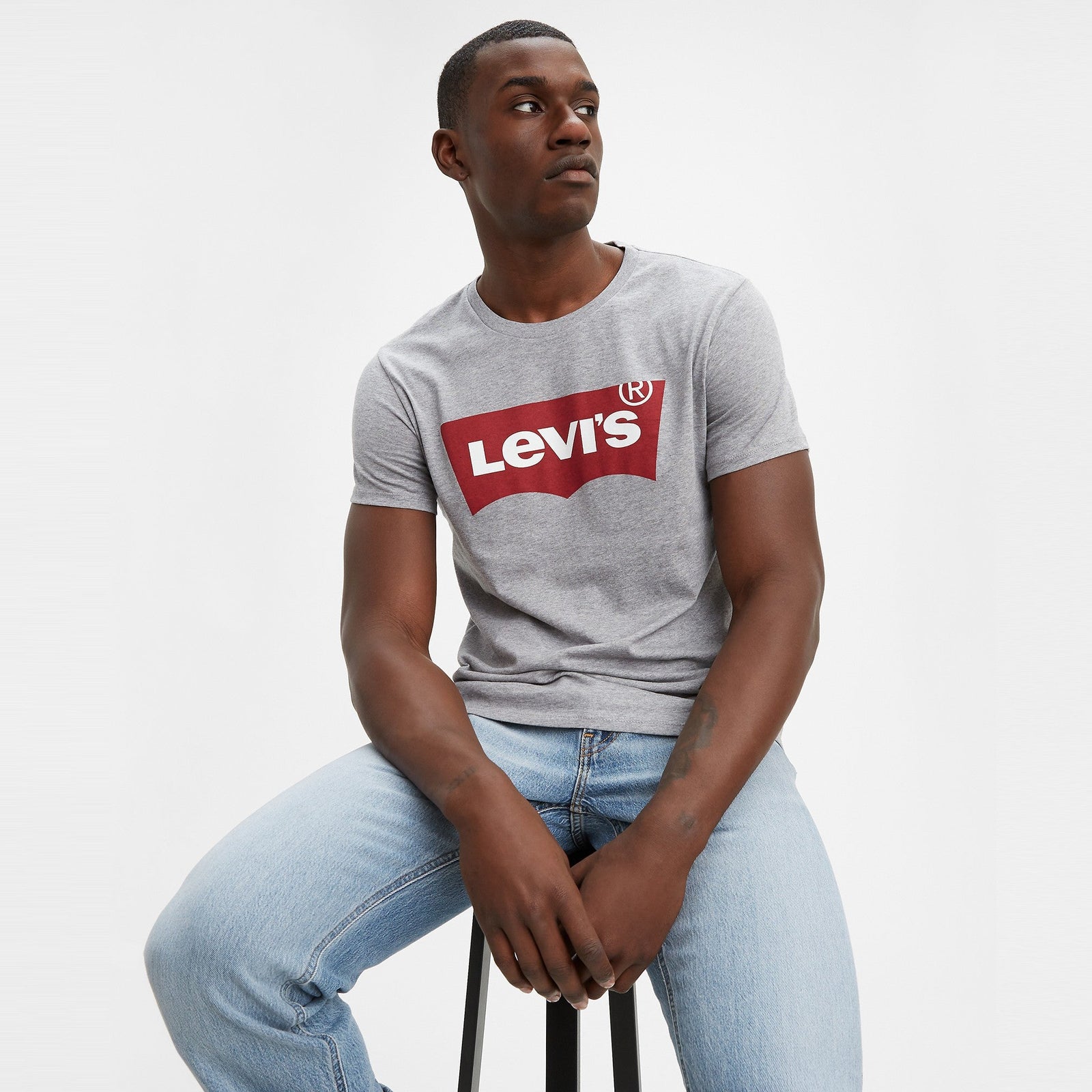 Main 1 - Levi's® Men's Graphic Set-In Neck T-Shirt SCL - 