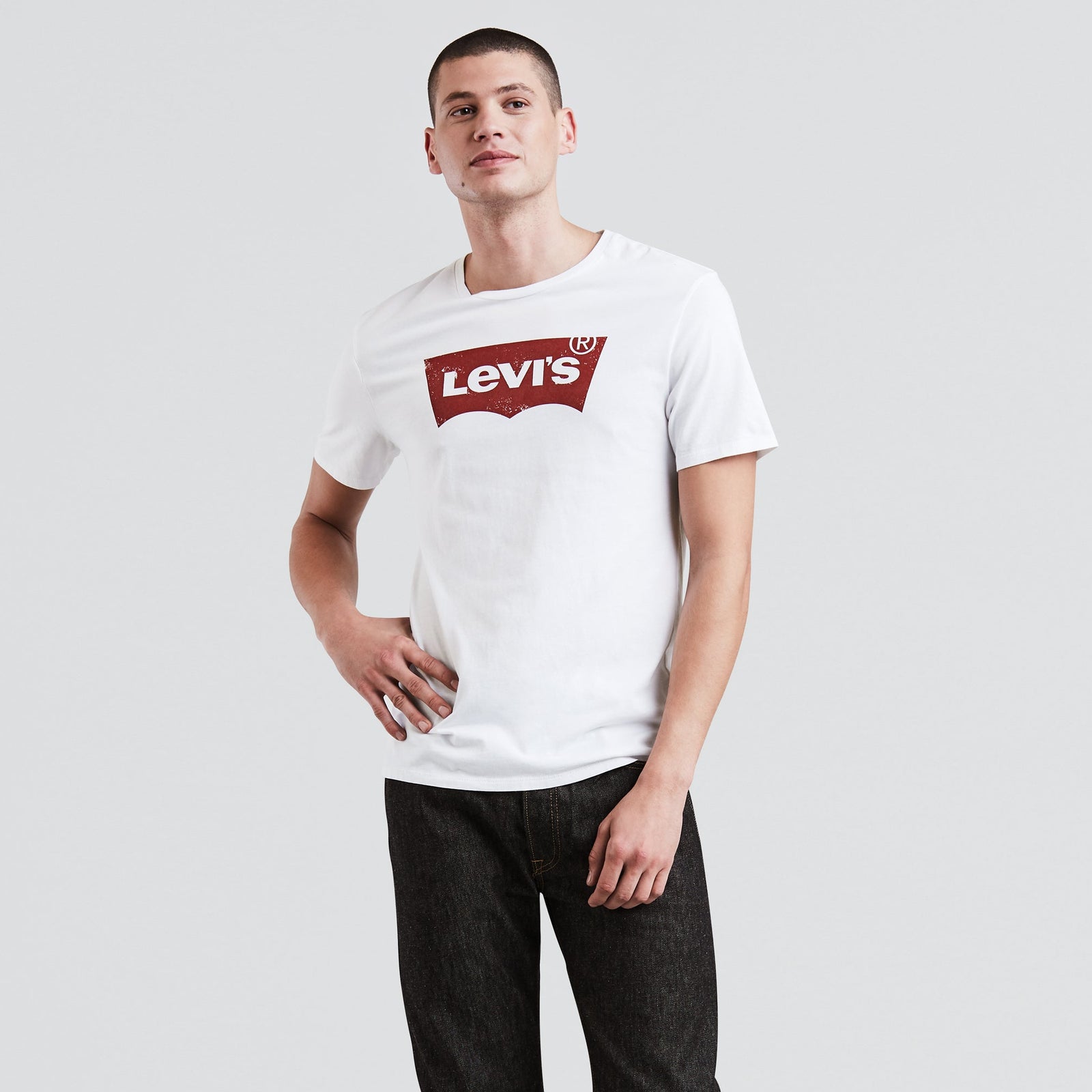 Main 2 - Levi's® Men's Graphic Set-In Neck T-Shirt SCL - 