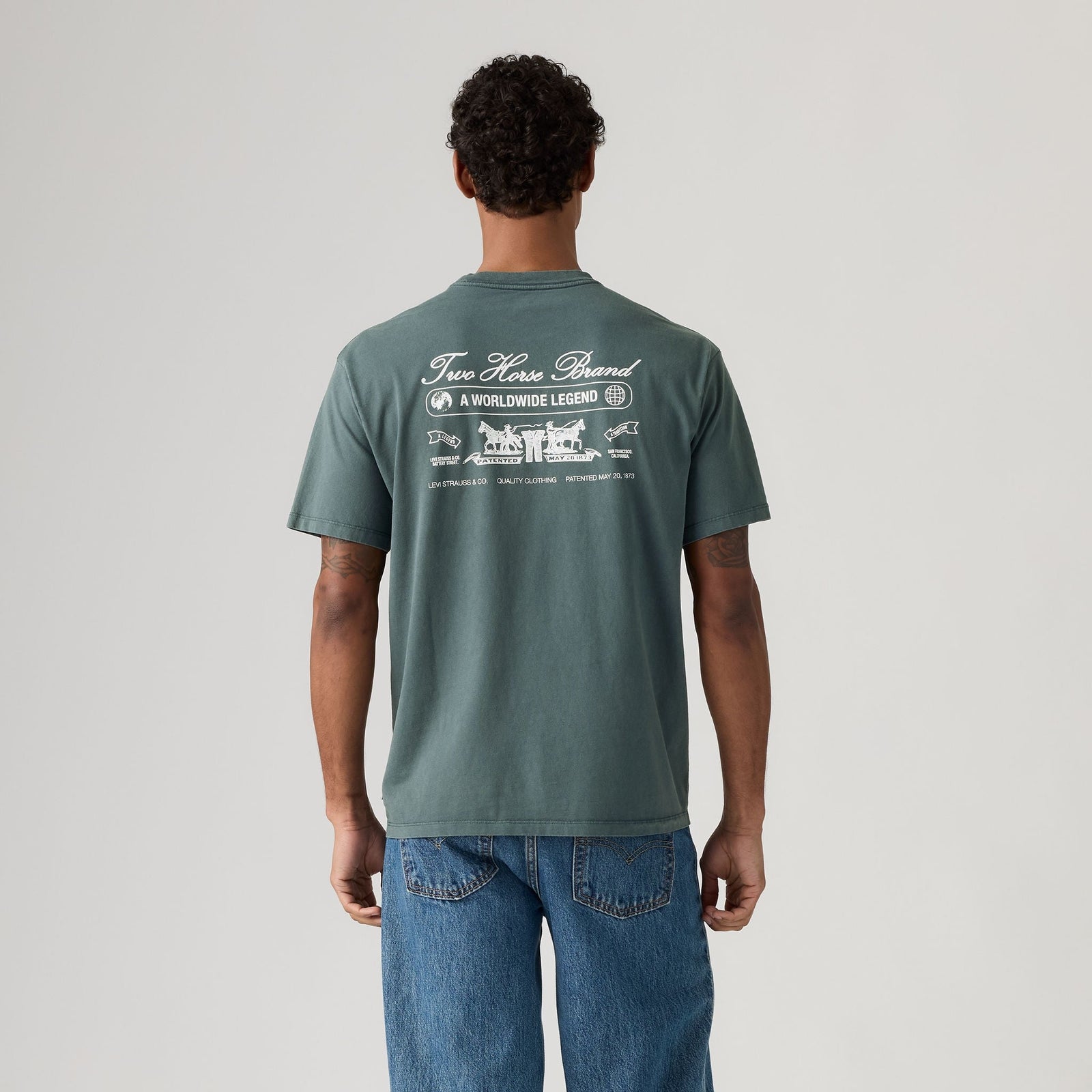 Main 2 - Levi's® Men's Graphic Vintage Fit Pocket Tee - 005HV0003