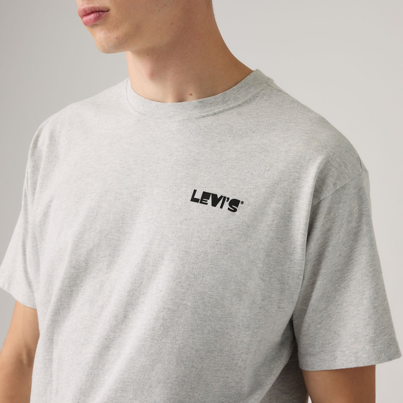 Main 4 - Levi's® Men's Graphic Vintage Fit T-Shirt - 873730466