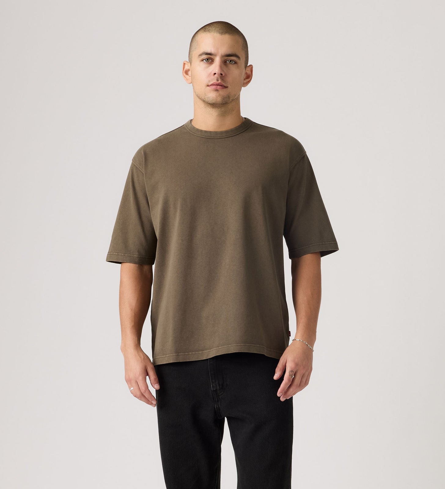 Main 1 - Levi's® Men's Heavyweight Loose Tee - 005GY0002