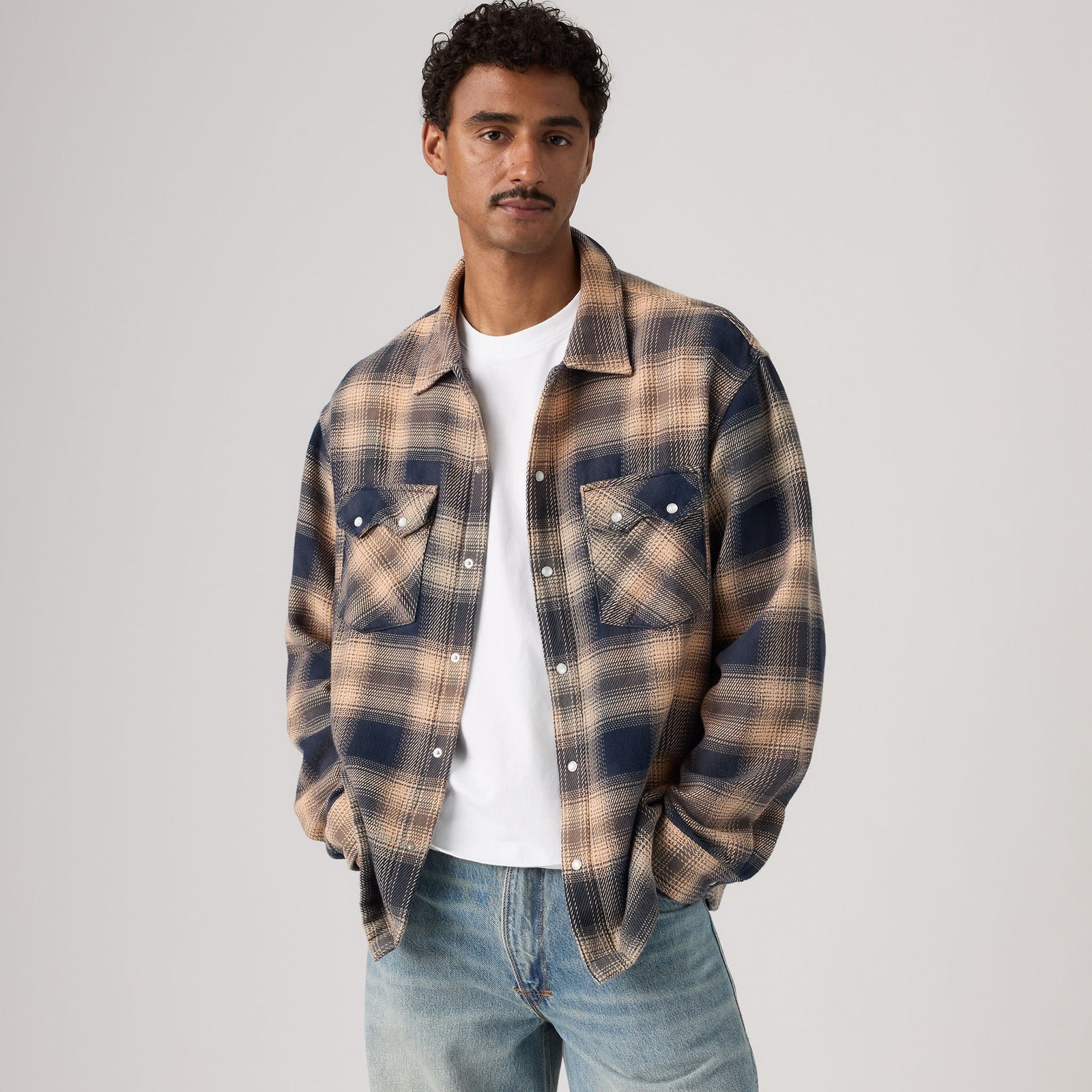 Main 2 - Levi's® Men's Long-Sleeve Boxy Western Shirt SCL - 