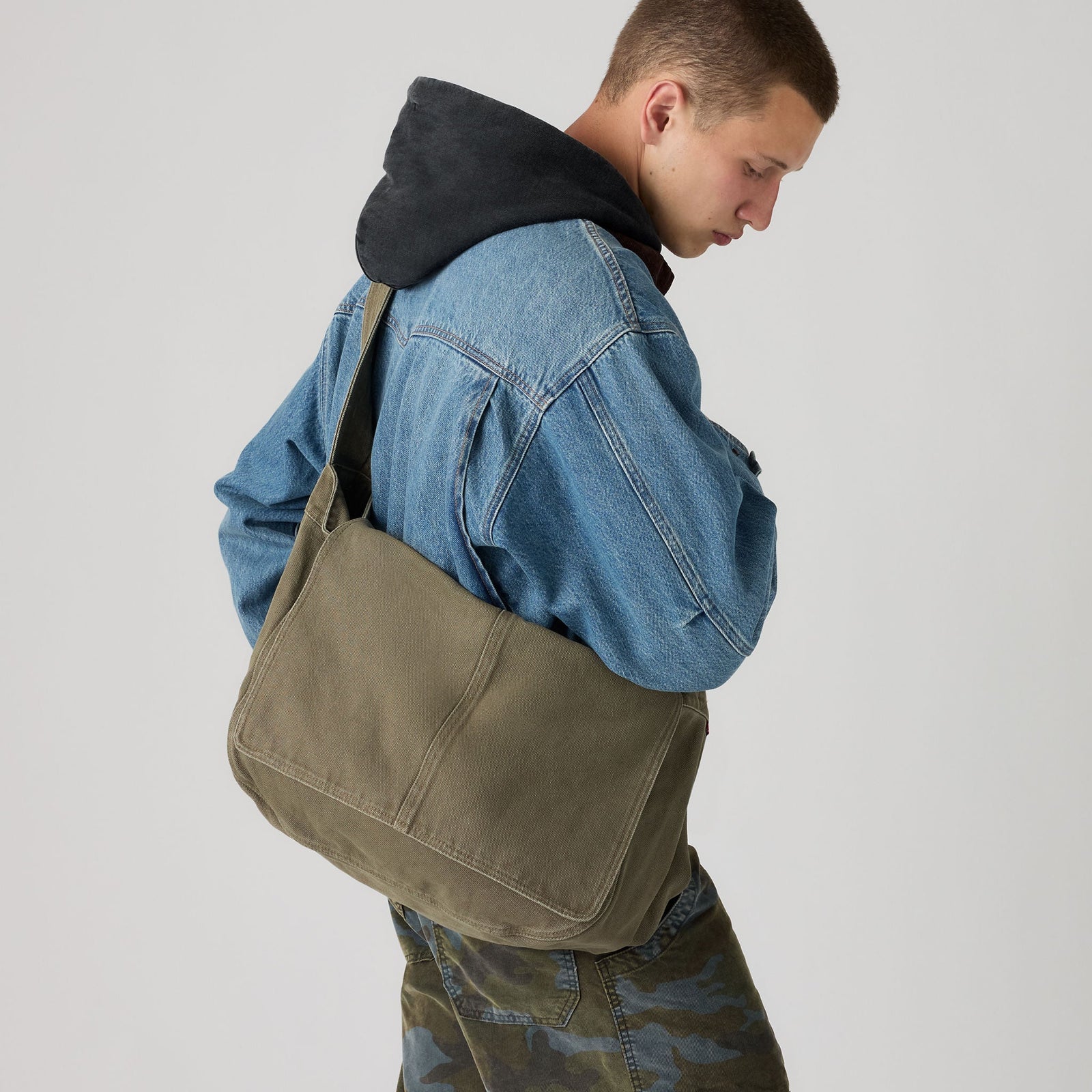 Main 1 - Levi's® Men's Oliver Mail Bag - 007XY0000