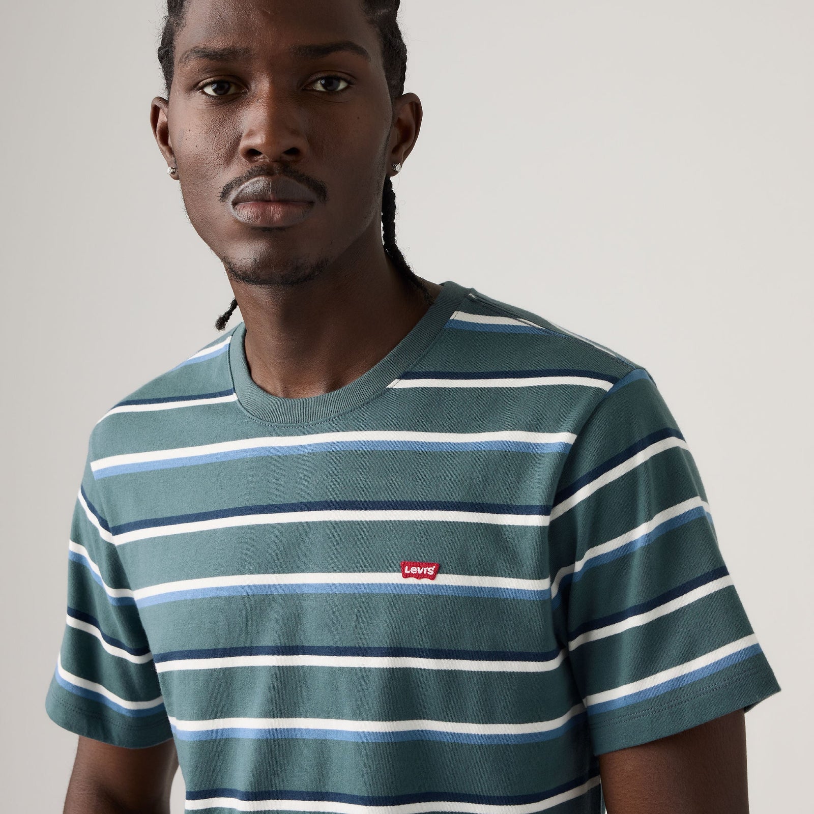 Main 4 - Levi's® Men's Original Housemark T-Shirt - 566050312