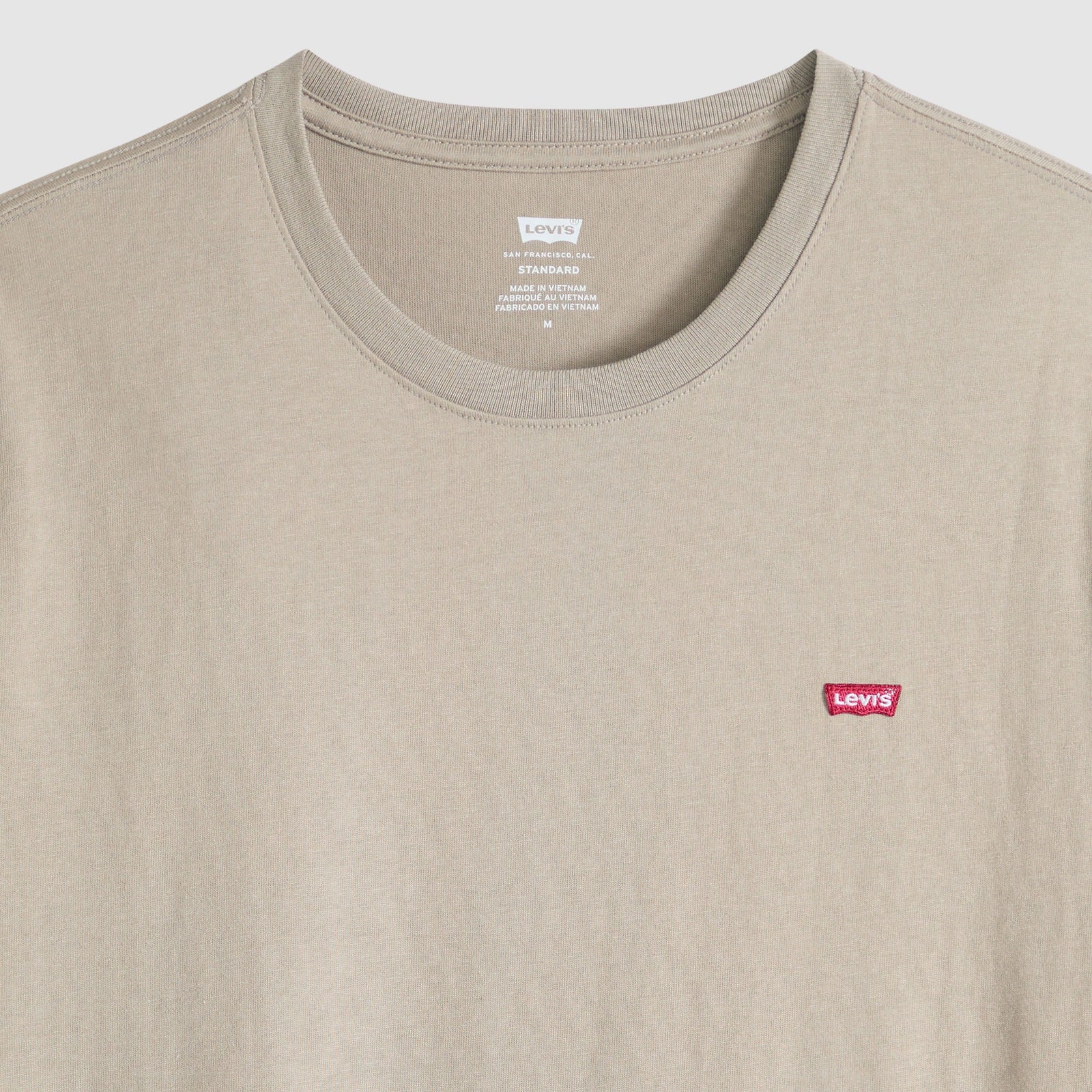 Main 6 - Levi's® Men's Original Housemark T-Shirt - 566050301