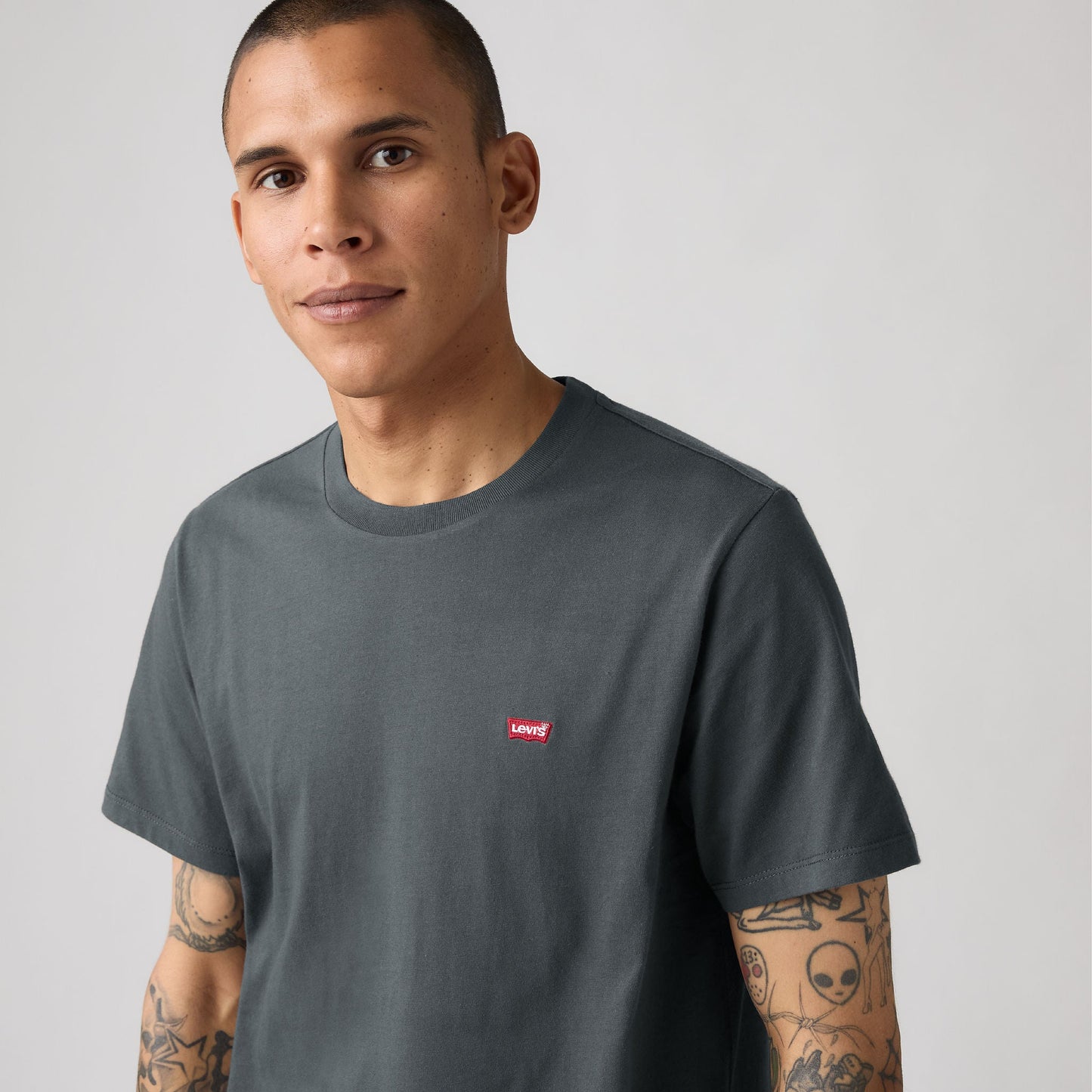 Levi's® Men's Original Housemark Tee