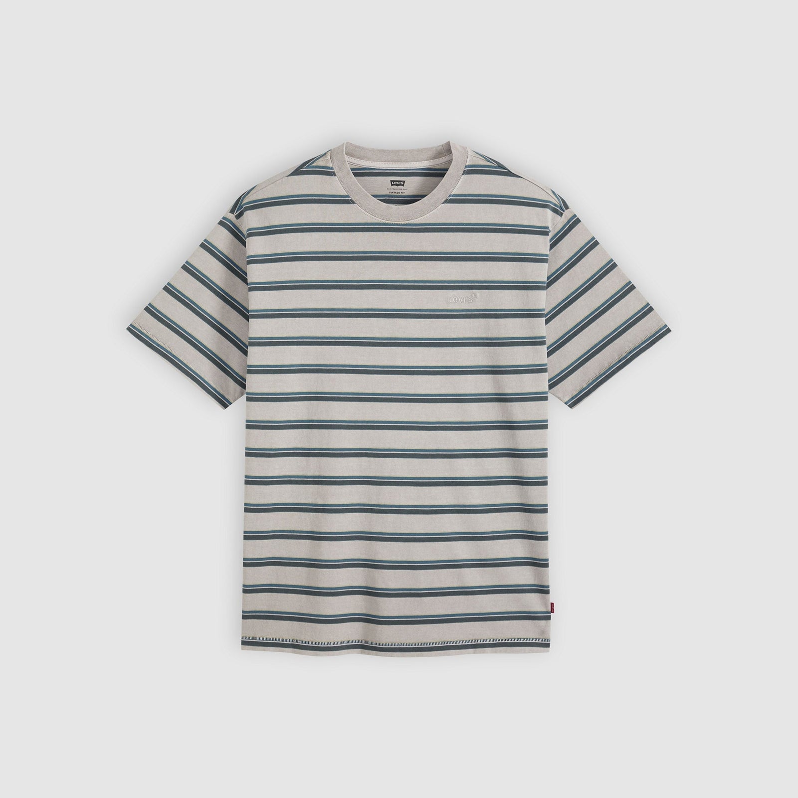Main 5 - Levi's® Men's Red Tab™ Vintage T-Shirt - A06370199
