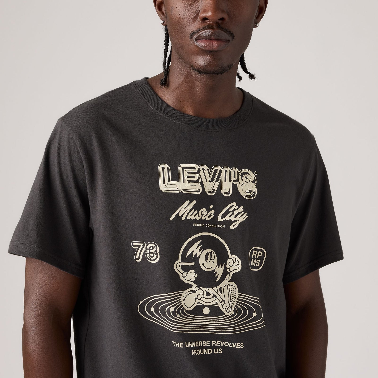 Main 4 - Levi's® Men's Relaxed Fit Short Sleeve Graphic T-Shirt - 161432615