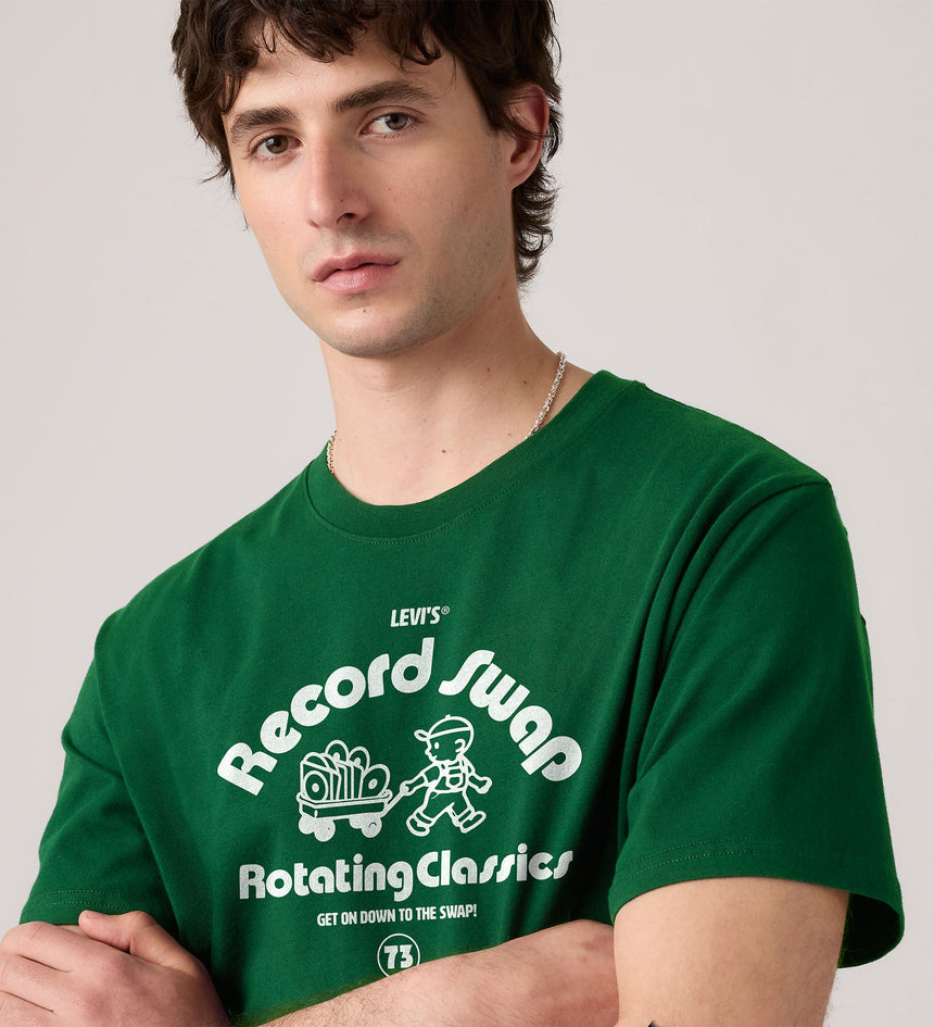 Main 4 - Levi's® Men's Relaxed Fit Short-Sleeve Graphic T-Shirt - 161432528