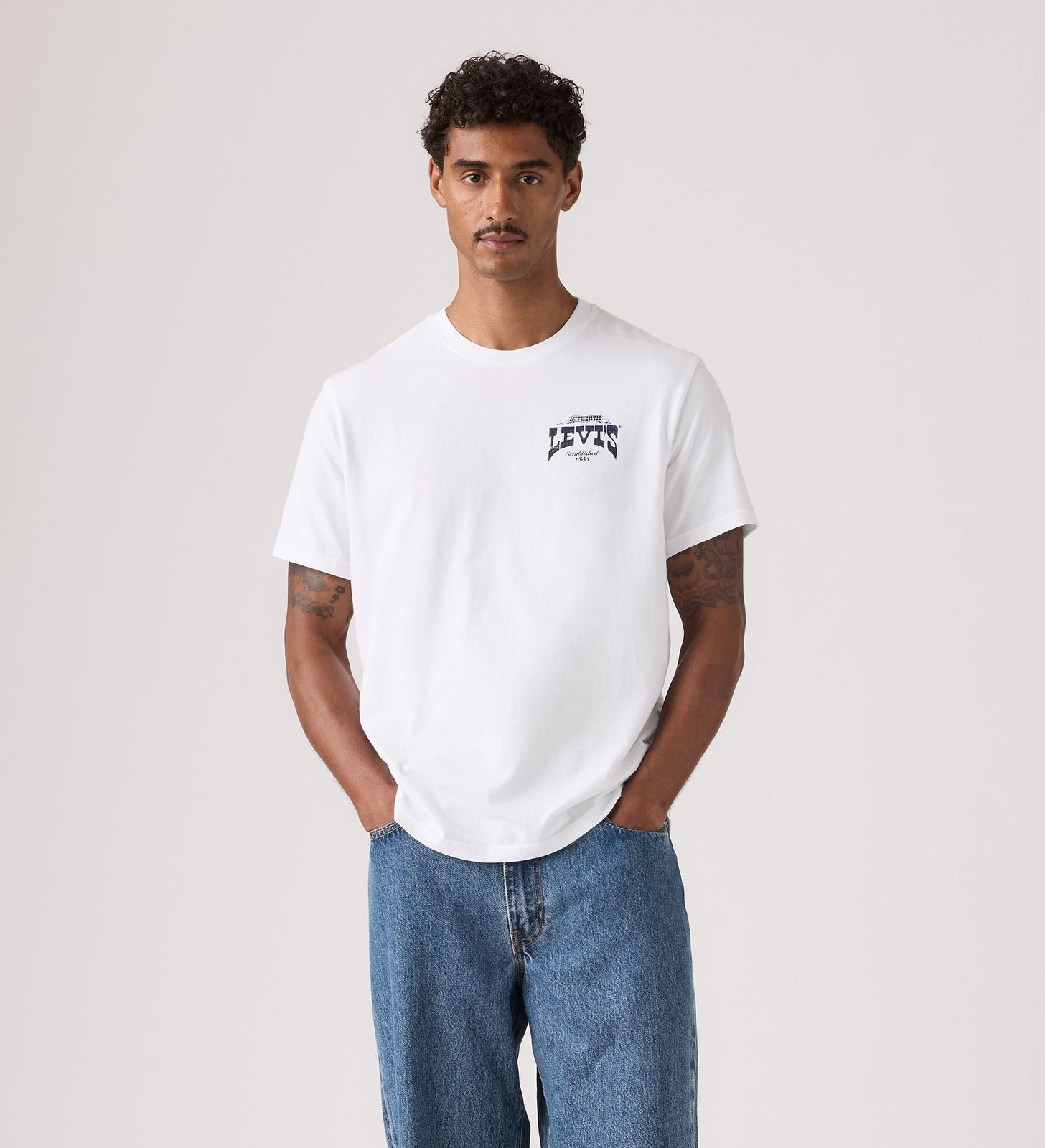 Main 1 - Levi's® Men's Relaxed Short-Sleeve Graphic T-Shirt - 161432384