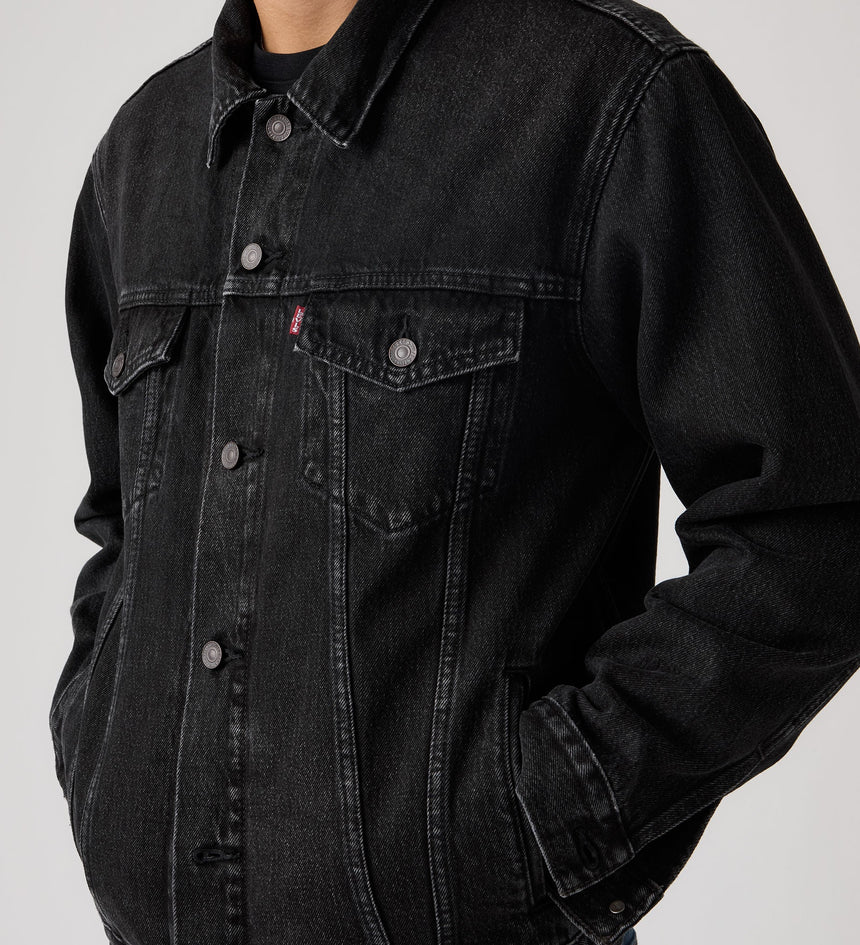 Main 4 - Levi's® Men's Relaxed Type 3 Trucker Jacket - A57820103