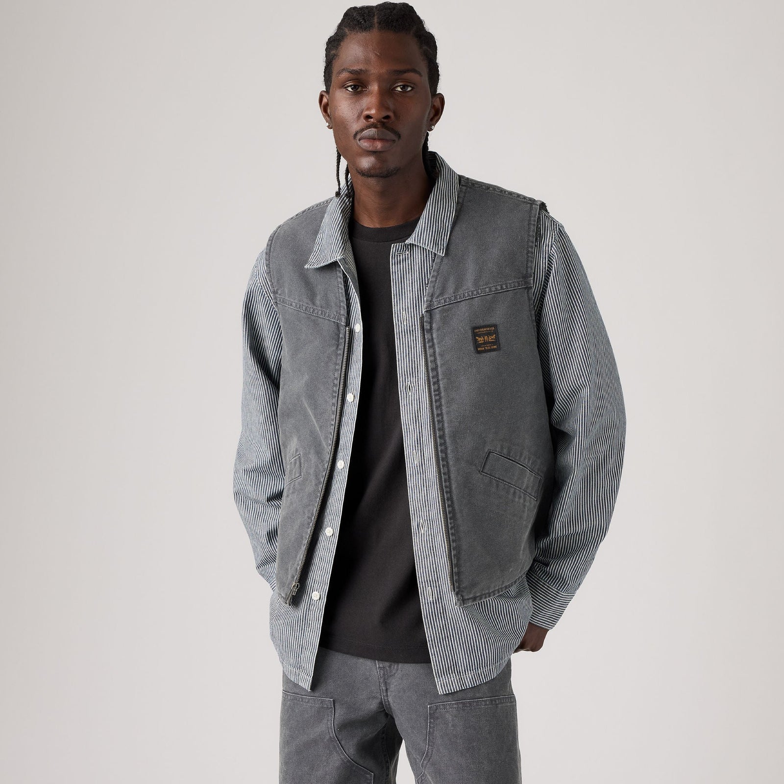Main 1 - Levi's® Men's Saratoga Vest - 0083C0000